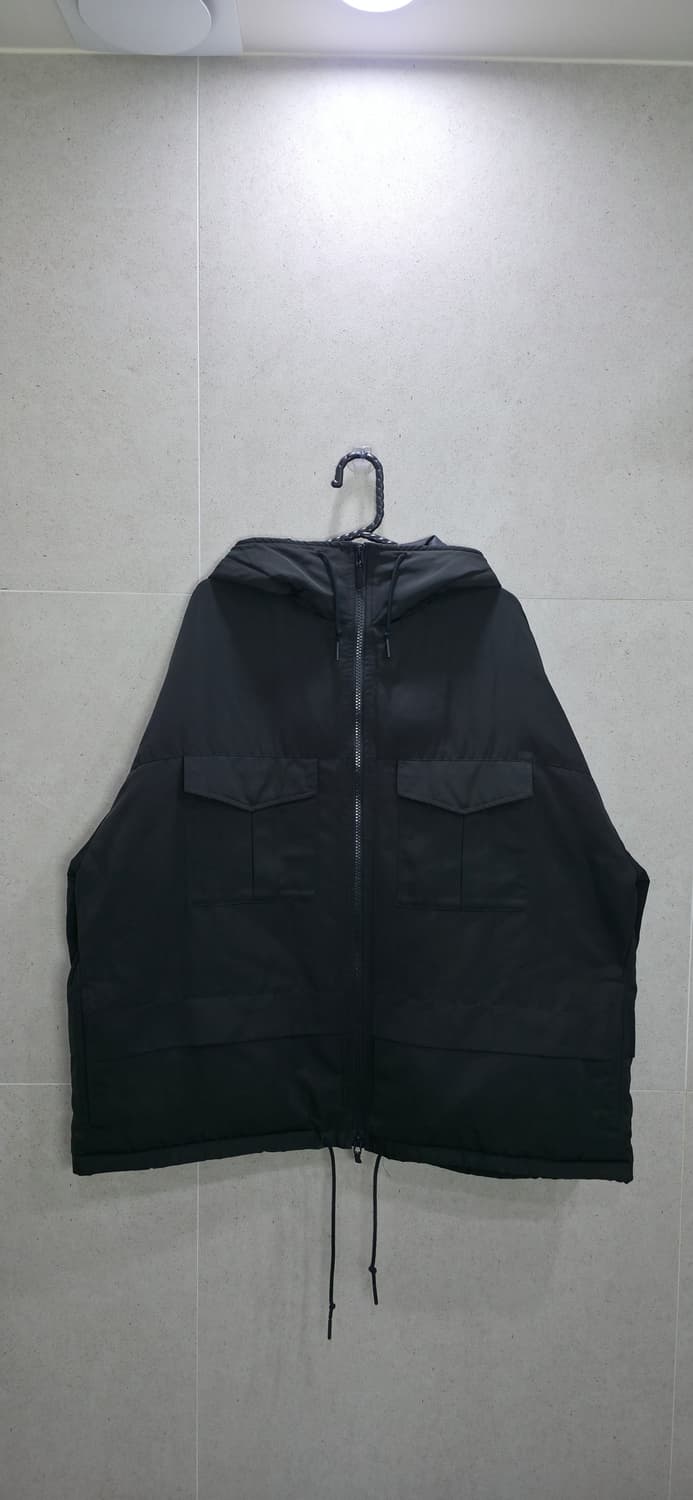 유니클로 X 화이트마운티어링 후드 자켓 상품이미지1