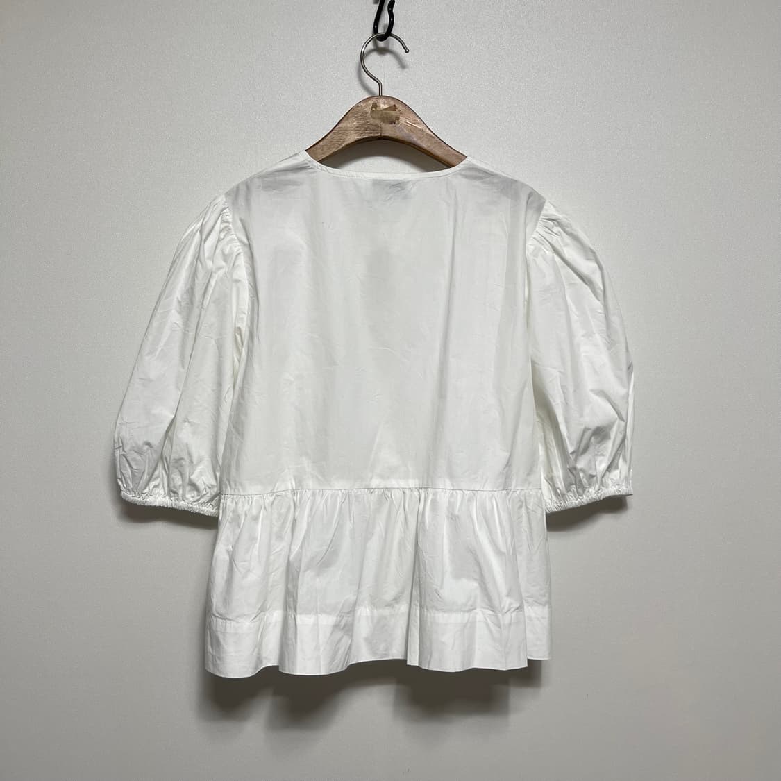 GANNI 가니 리본 셀프타이 코튼 블라우스 상품이미지8