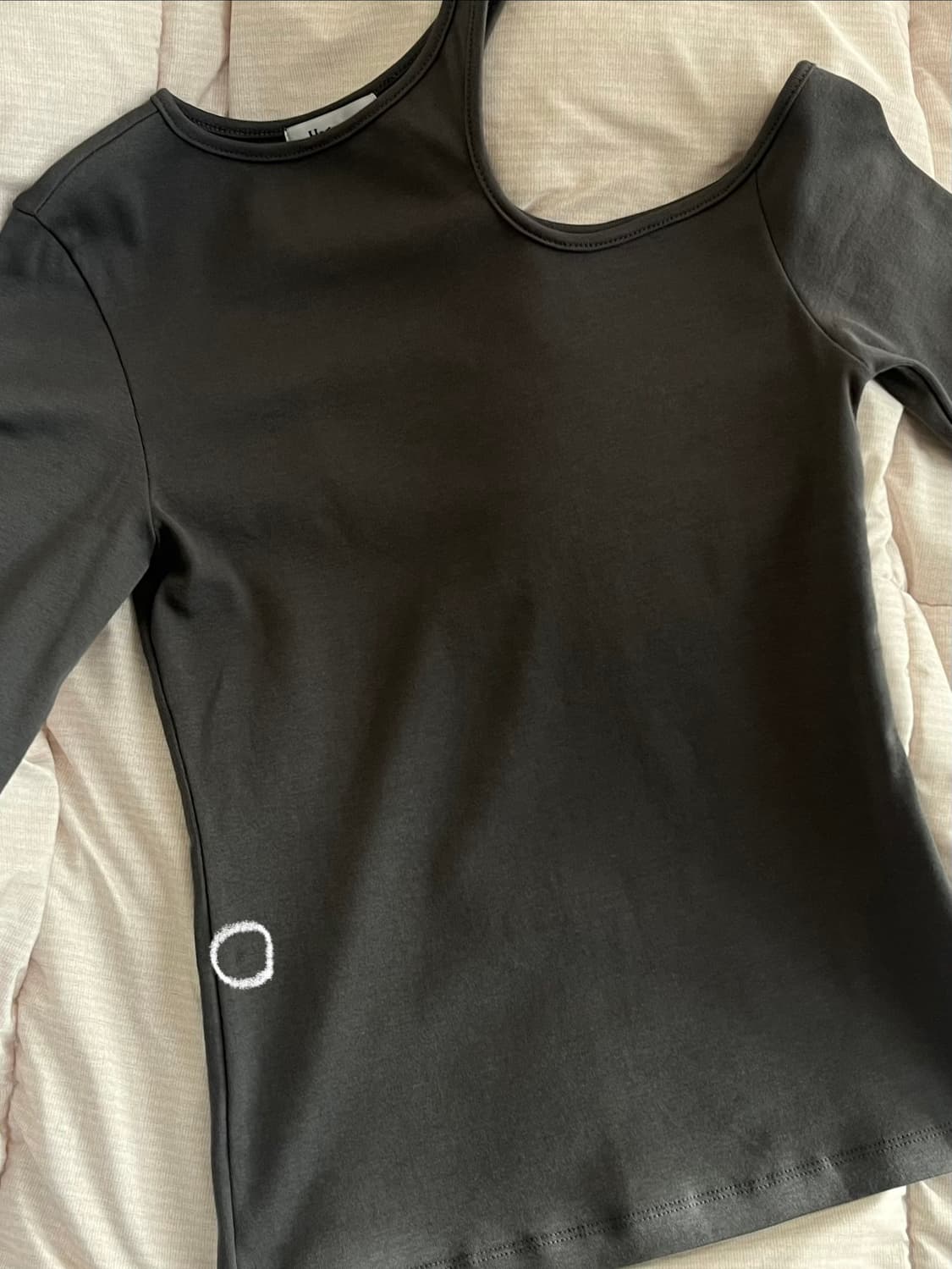 HAGAMOS 아가모스 플라워 레이스 홀터 슬리브리스 / 컷아웃 슬리브 상품이미지5