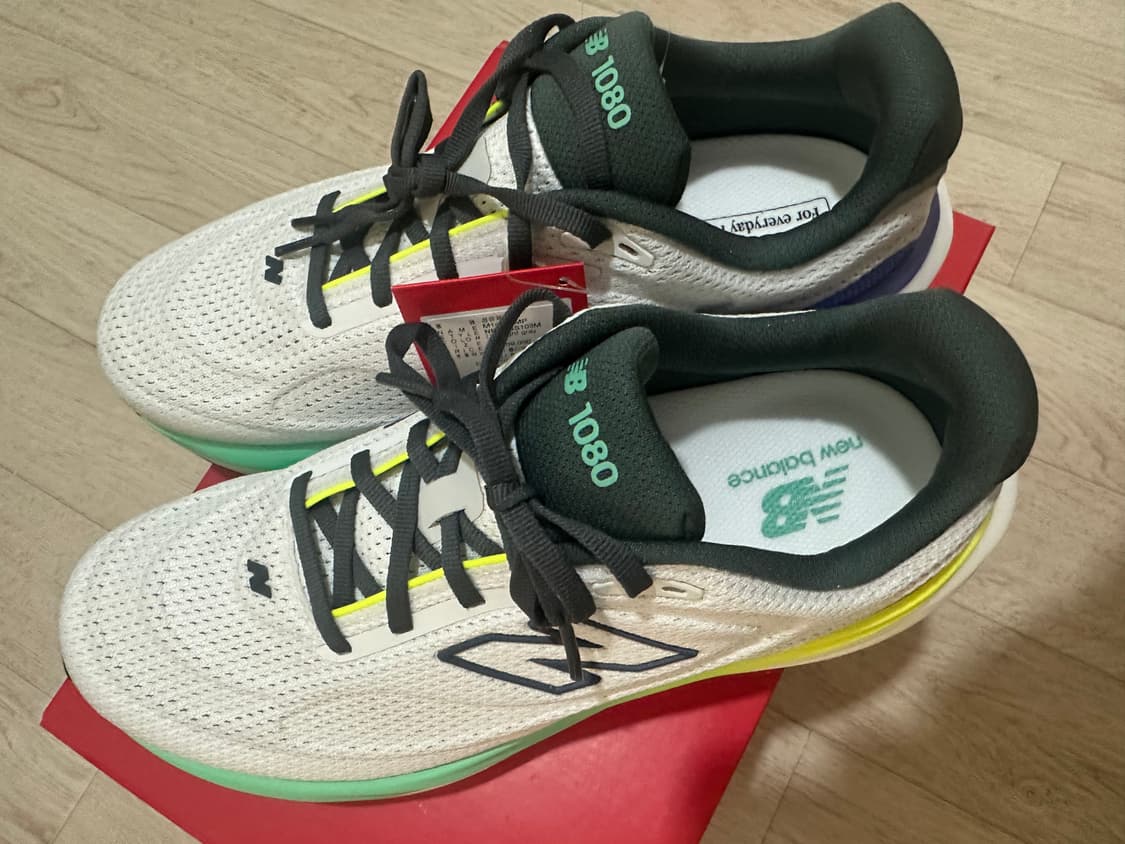 뉴발란스 1080v15 265 새상품 상품이미지2