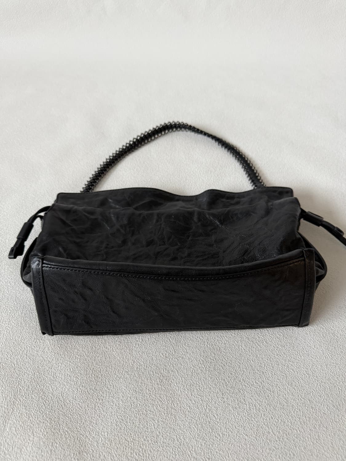 루즈앤라운지(ROUGE&LOUNGE) 레더 체인 숄더백 상품이미지5