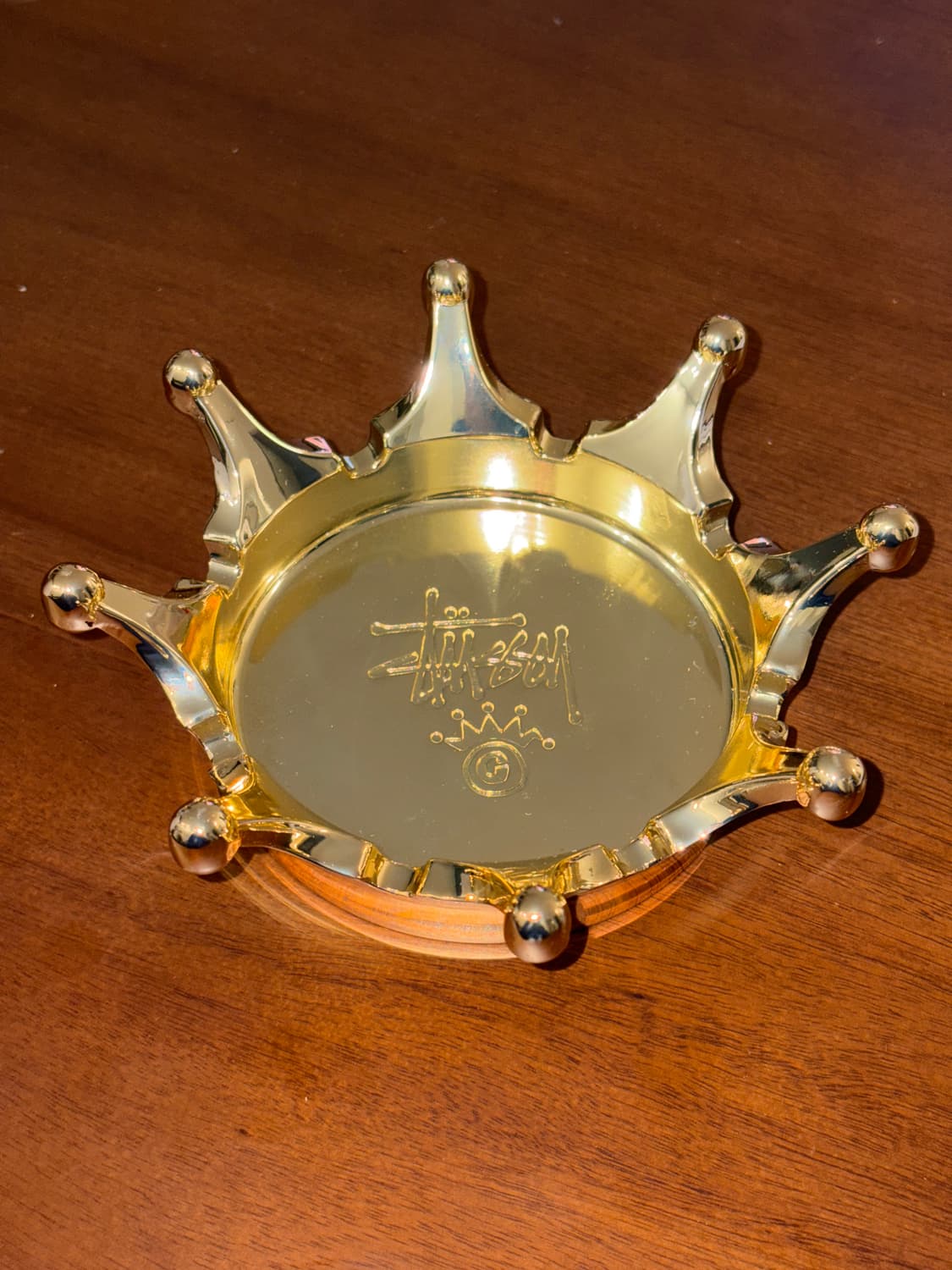 stussy 스투시 크라운 애쉬트레이 브레스 (인테리어 오브제) 상품이미지1