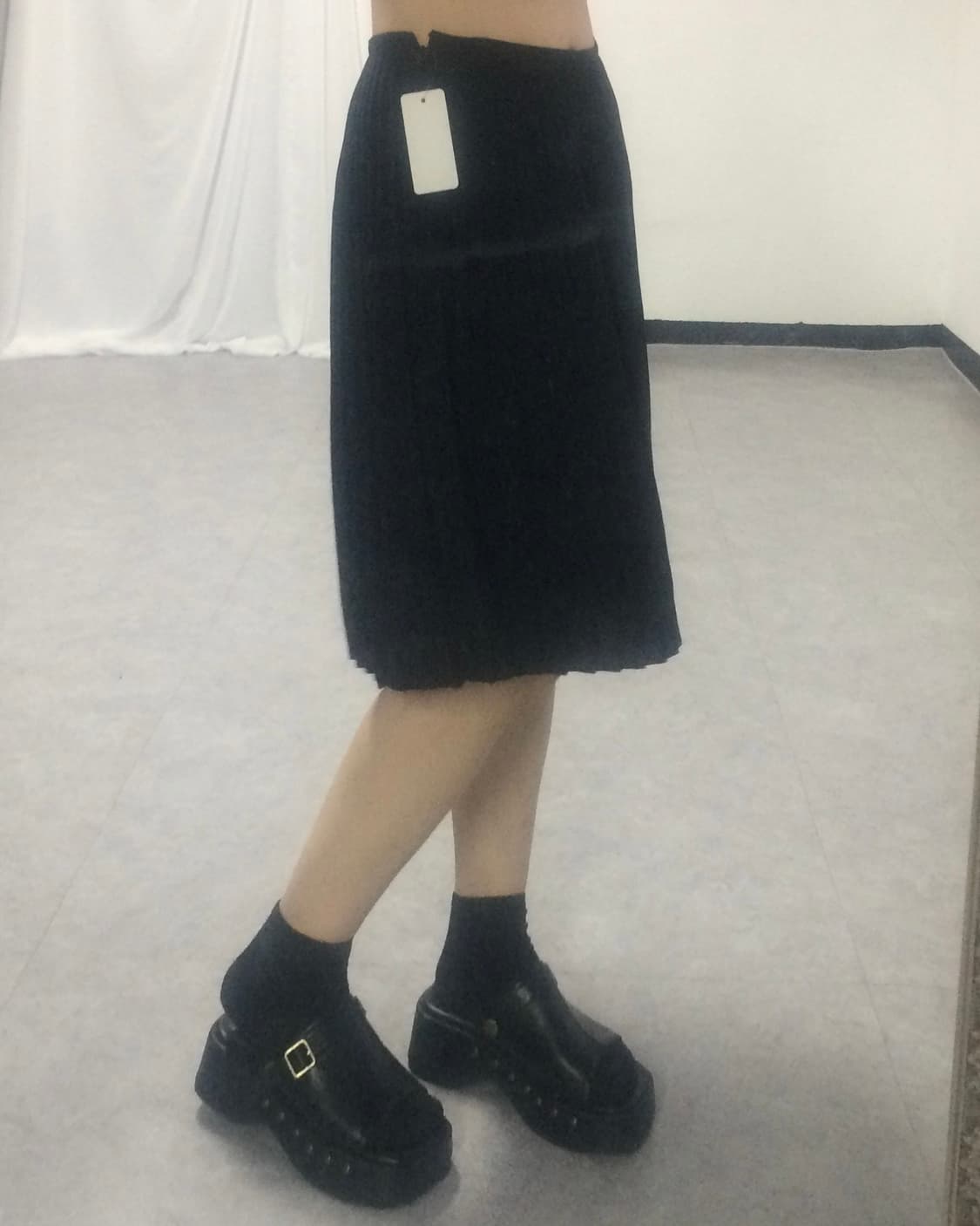 Pleats midi skirt 상품이미지4