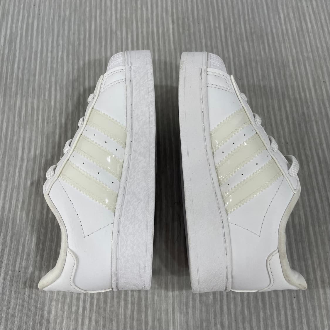 아디다스 키즈 슈퍼스타 LED 라이트 스니커즈 150mm 상품이미지5