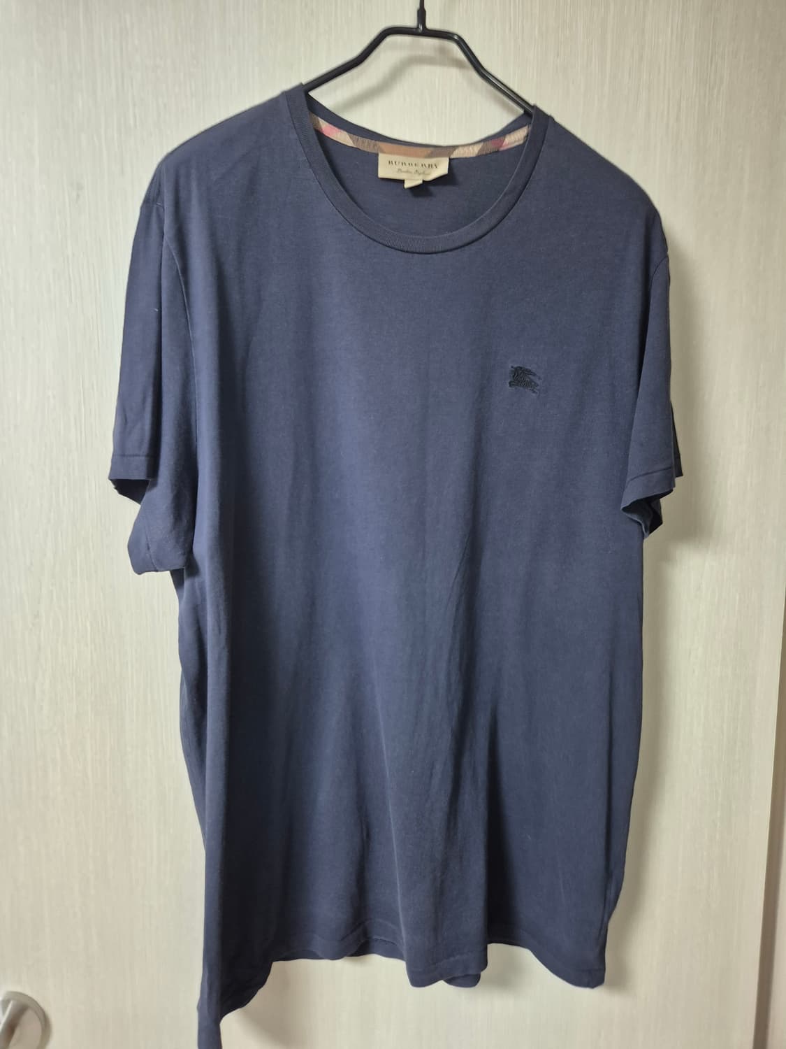 (정품) 버버리 자수 로고 반팔티 티셔츠 4061820 (2XL) 상품이미지1