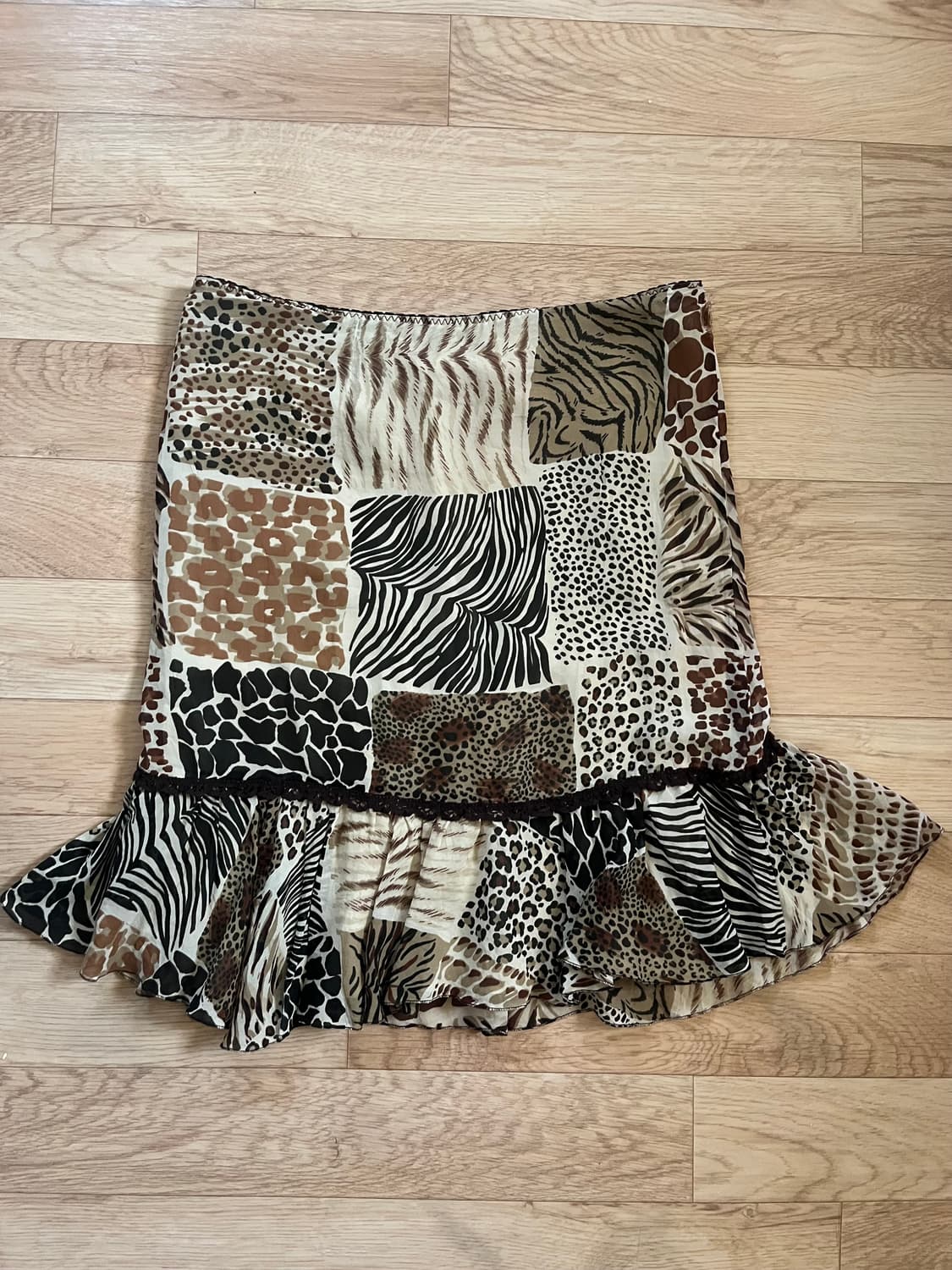 모스키노 빈티지 스커트 M (20일까지 구매가능함) 상품이미지7