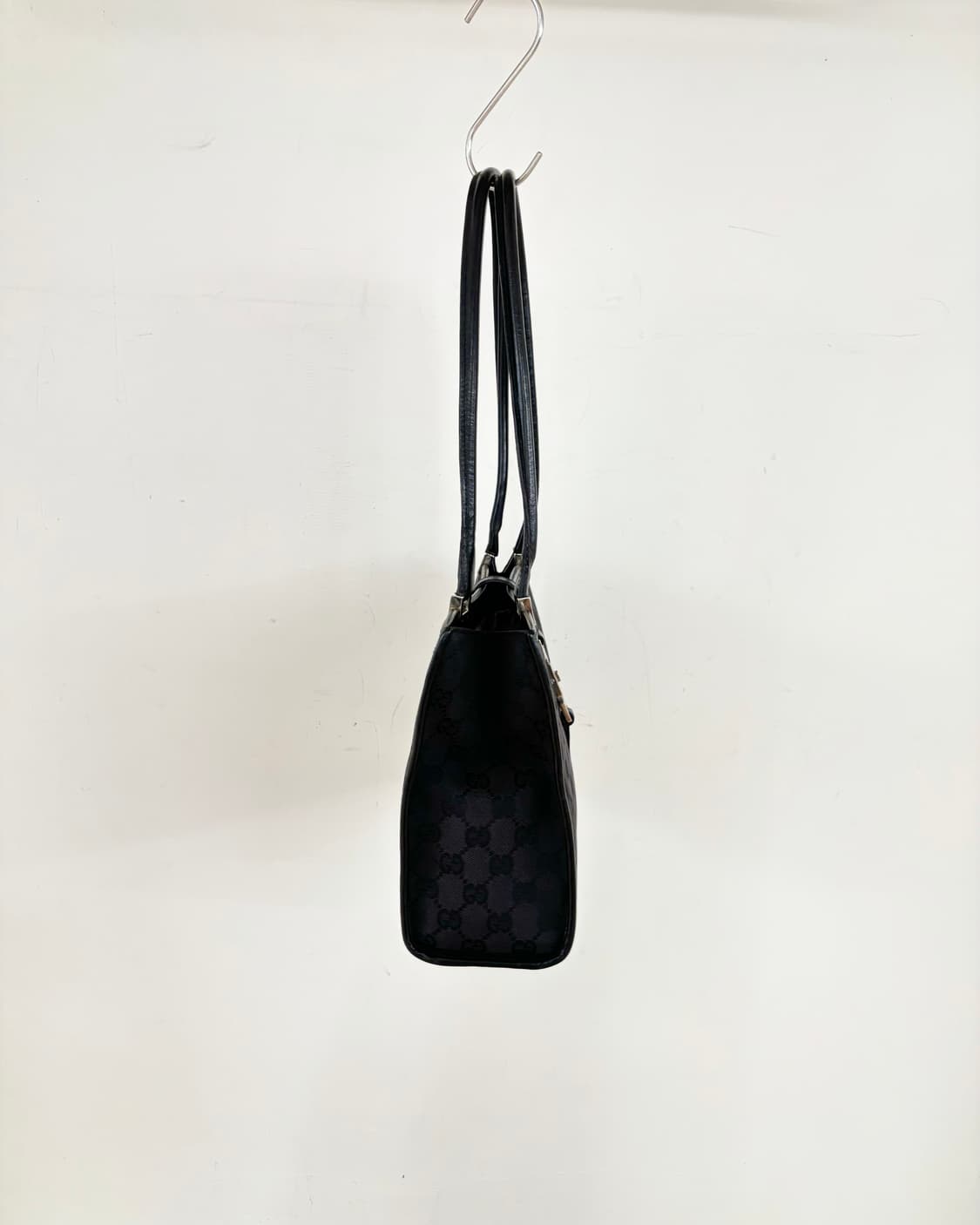 구찌 GG 자가드 재키 토트백 상품이미지5