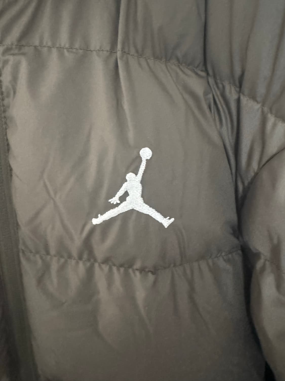 조던 패딩 카키 95 상품이미지3