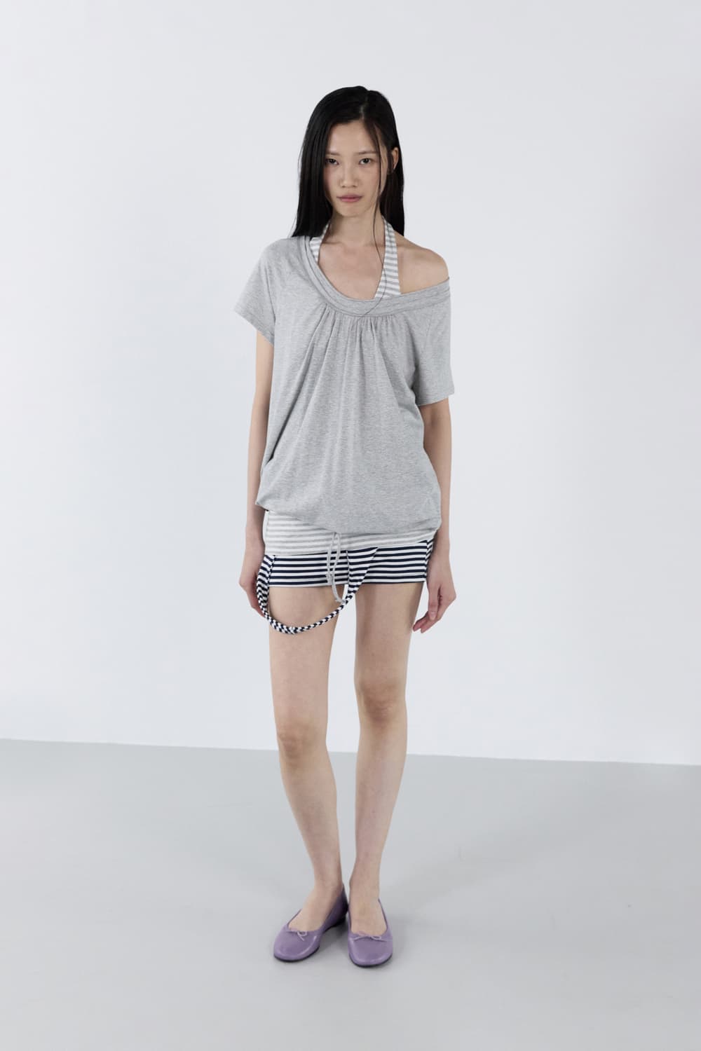 세릭 cerric round drawstring hem top gray 상품이미지2