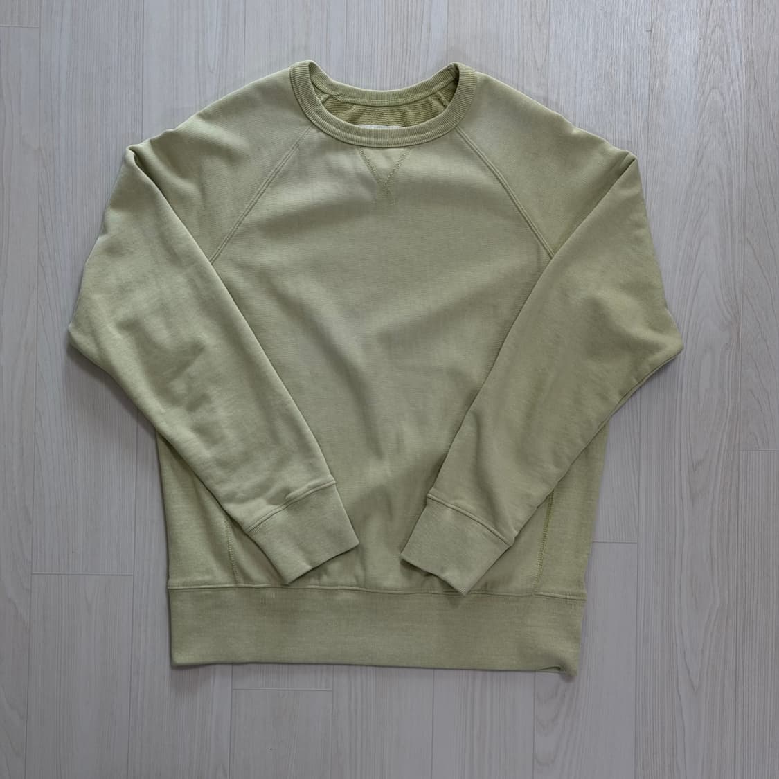 알와이오오 페이디드 스웻셔츠 상품이미지1