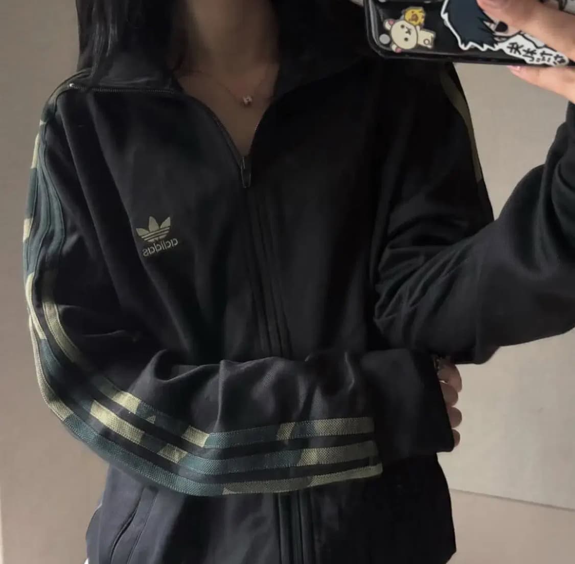 아디다스 구파 블랙 카모 저지 상품이미지1