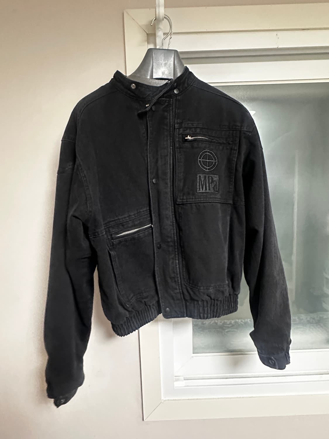 (마지막 가격)플라스틱 프로덕트 매니저 자켓 m사이즈 팝니다. 상품이미지2