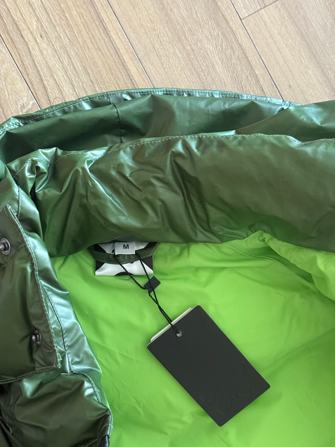 Mertra 머트라 패딩 M사이즈 (새상품) 상품이미지3