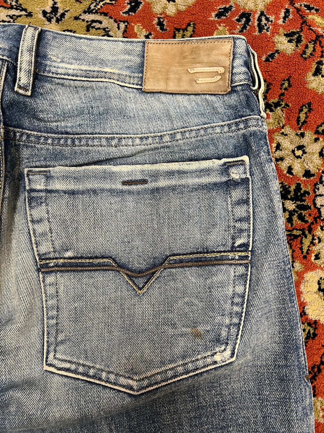 [31] 디젤 자탄 부츠컷 플레어 데님 팬츠 상품이미지8