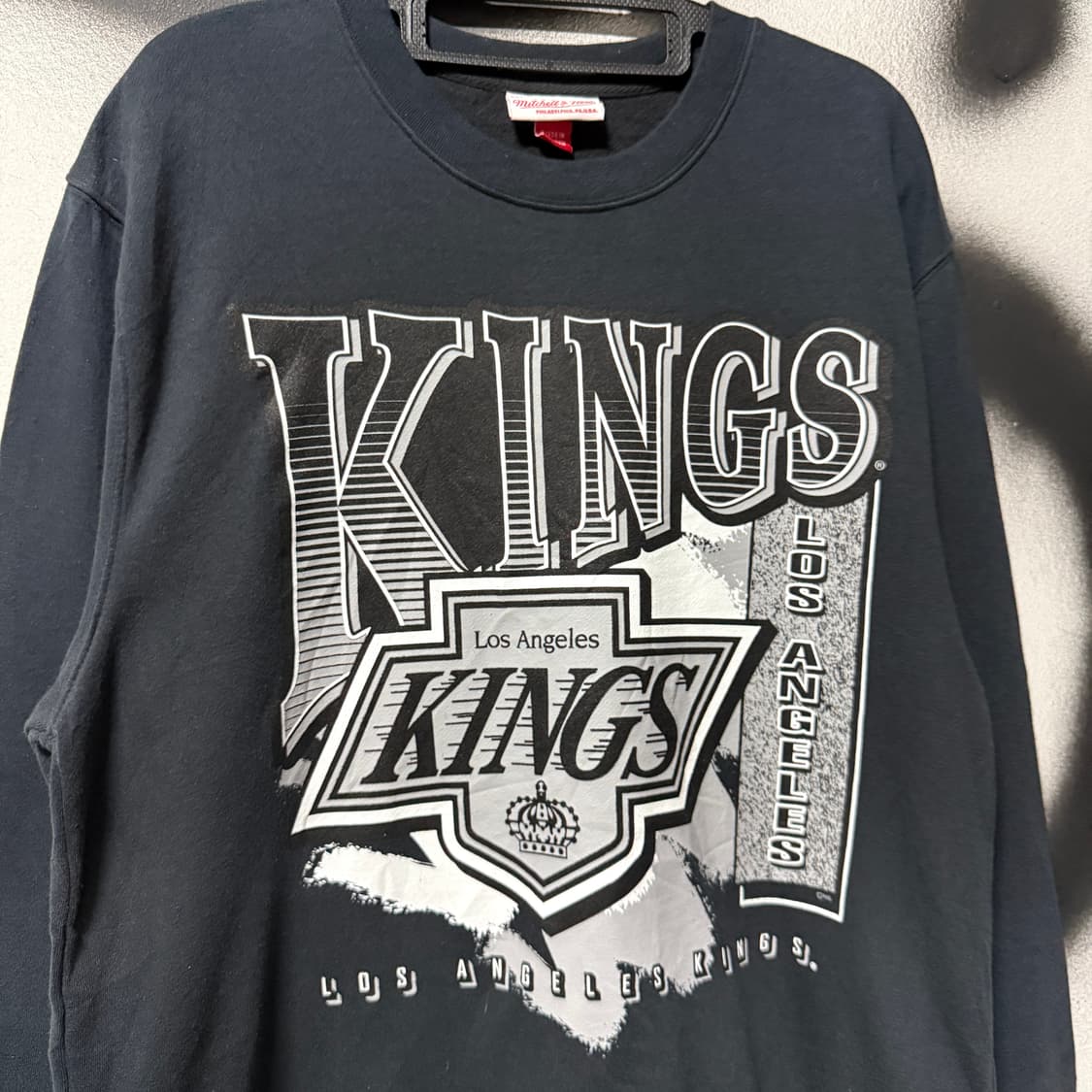 Mitchell & Ness x NHL LA Kings 프린팅 스웻셔츠 상품이미지3