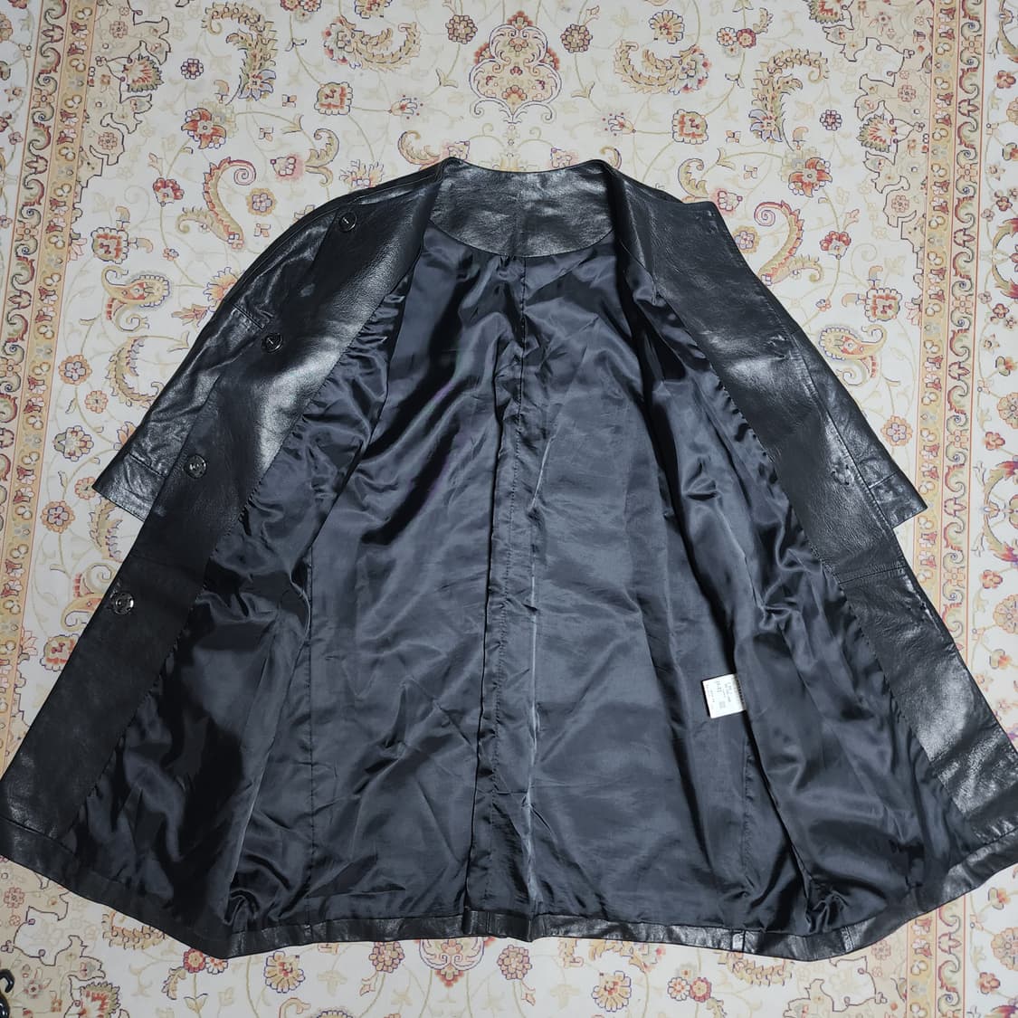 여성 램스킨 레더 롱자켓
66 상품이미지3