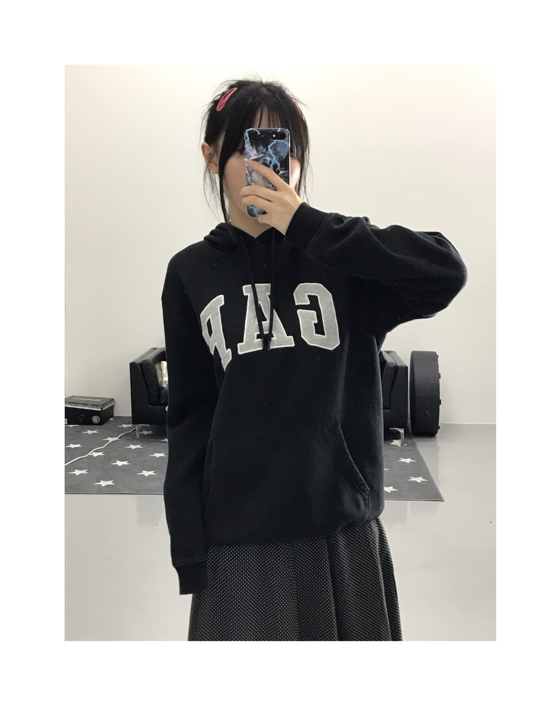 Gap Black Graphic Hoodies 상품이미지1