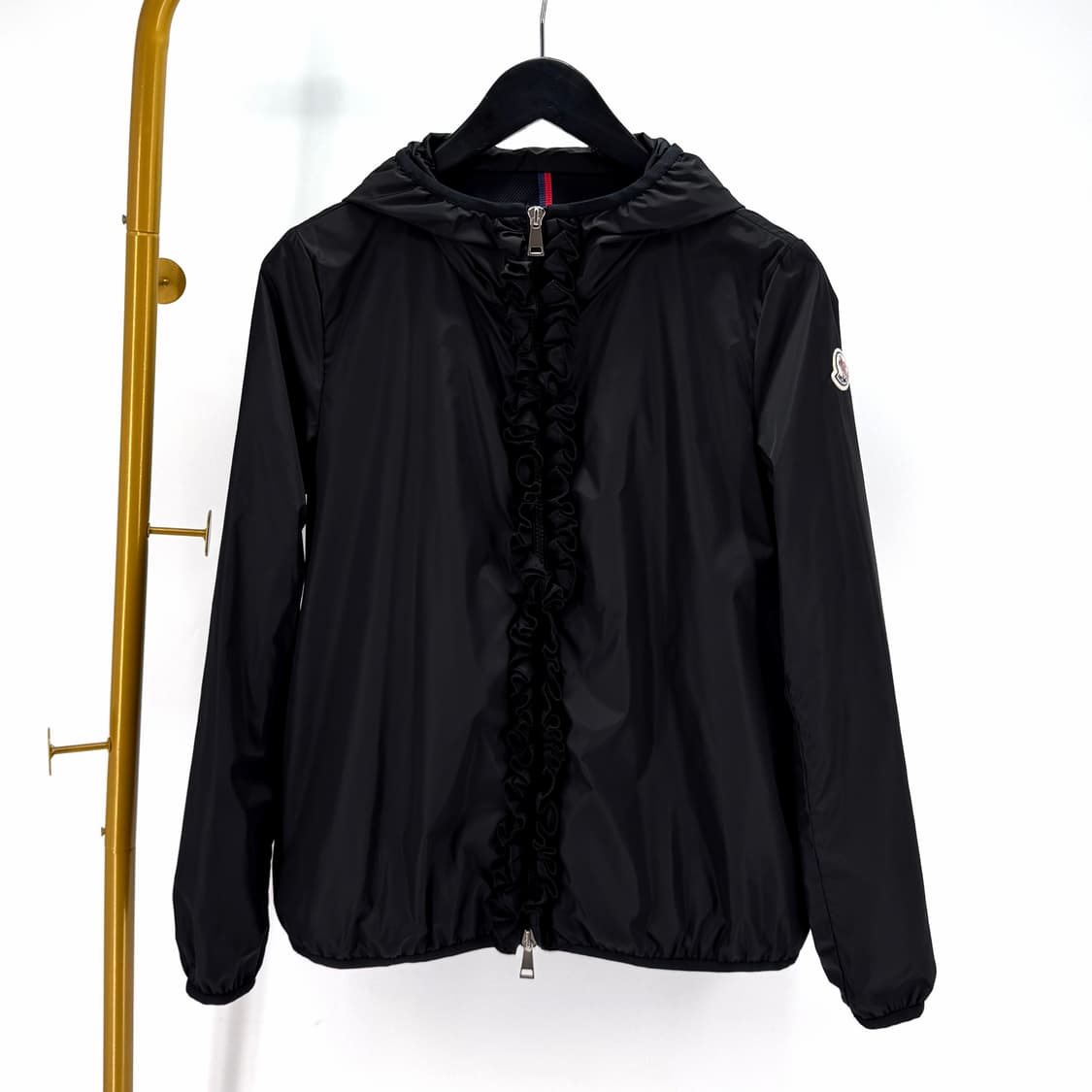 [2사이즈] 몽클레어 여성 바람막이 자켓 블랙 상품이미지3