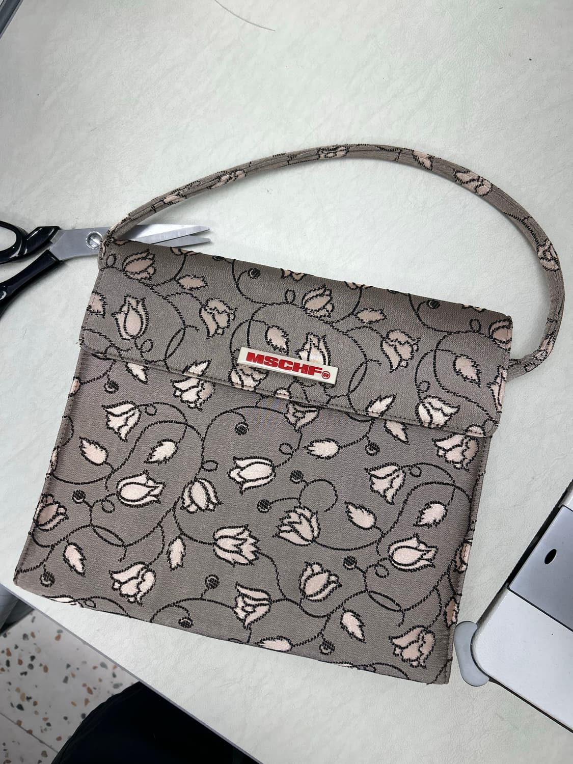 미스치프 이브닝백 상품이미지1