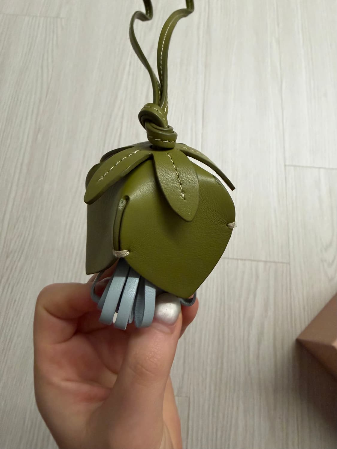 미우미우 키링 (풀박스) 상품이미지3