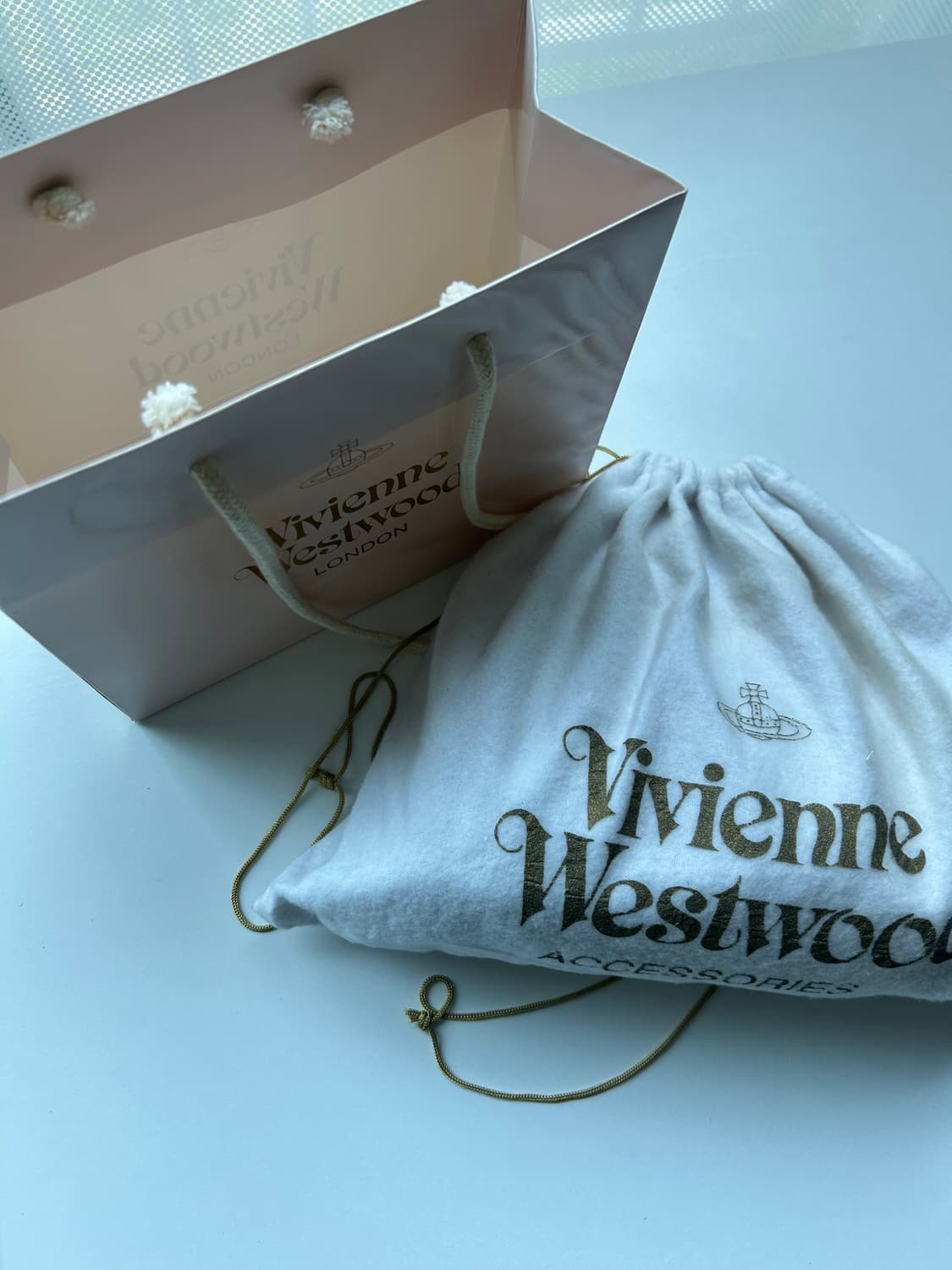 🌸봄특가!!))비비안웨스트우드 핑크 토트 숄더백 + 더스트백 + 쇼핑백 상품이미지5