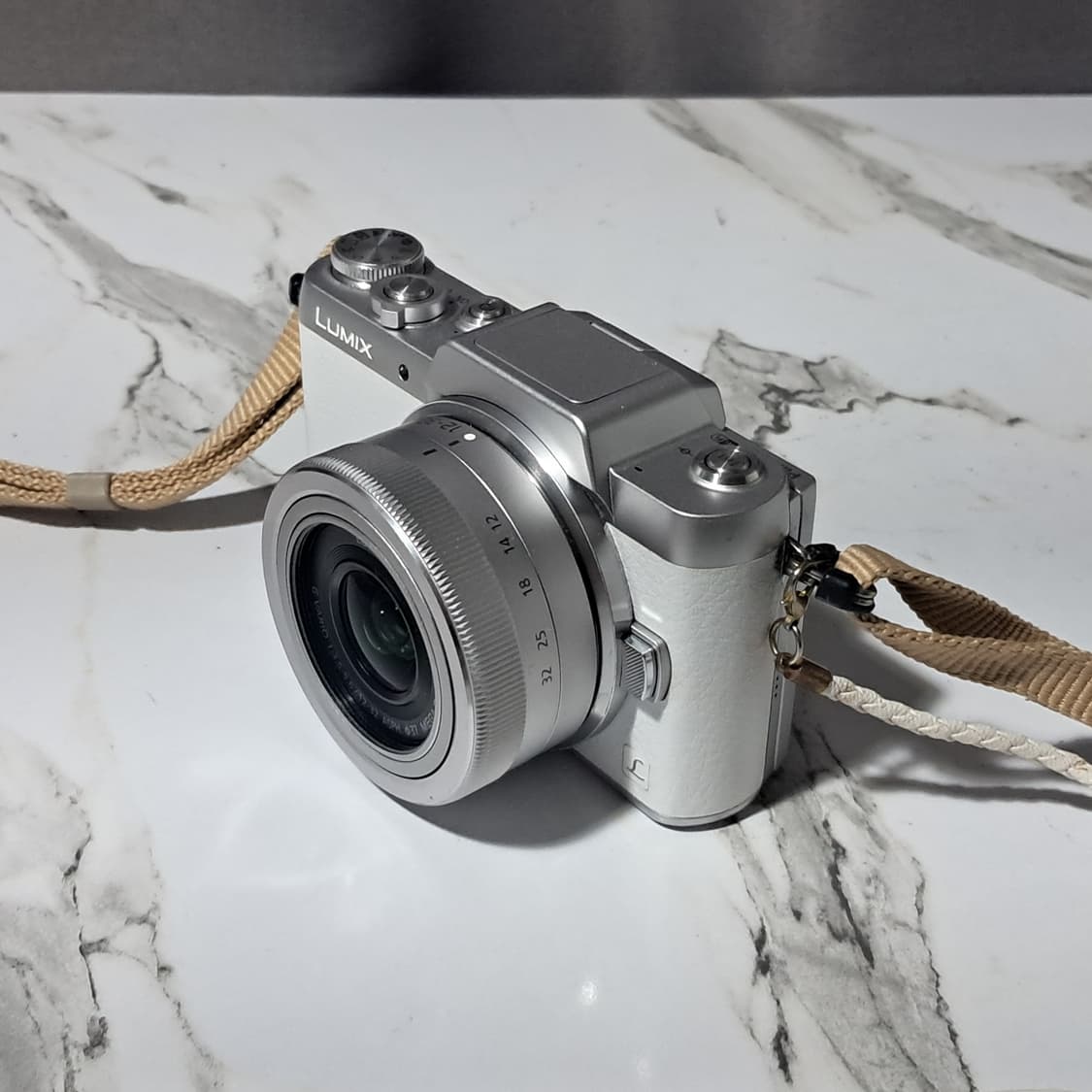 A급! 파나소닉 미러리스 루믹스 DMC-GF7 / 렌즈 세트 상품이미지4