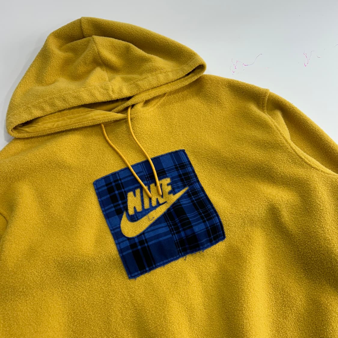 Nike 타탄 체크 박스로고 옐로우 플리스 후드티 상품이미지5