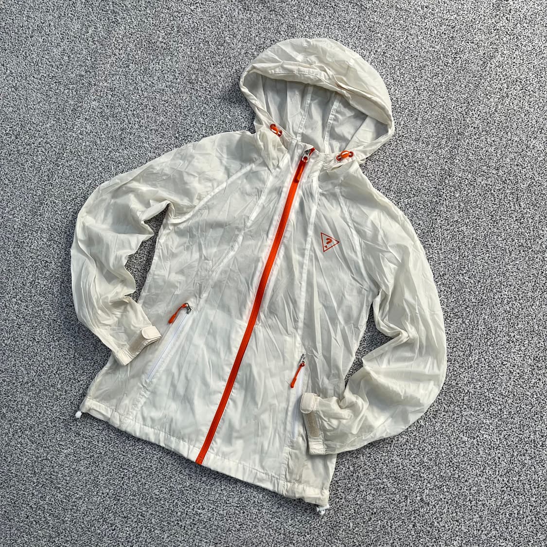 XS 게스 여성 경량 바람막이 0403M 상품이미지1