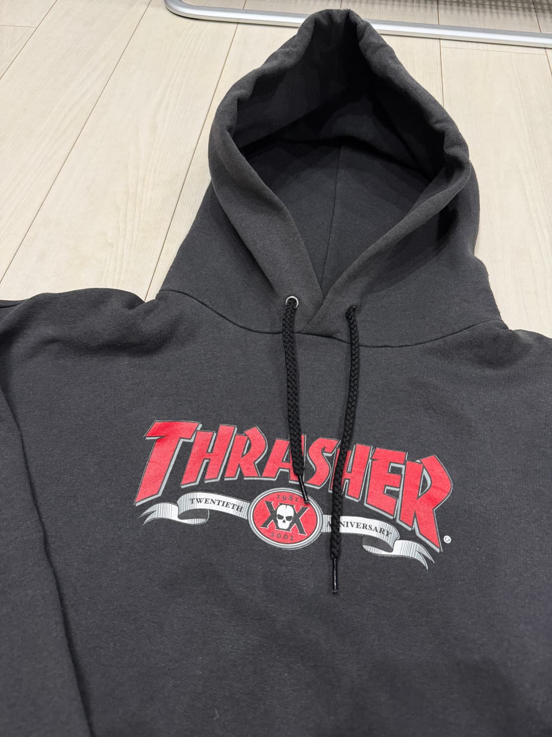 [L] 00‘s 빈티지 트래셔 20주년 후디 상품이미지2