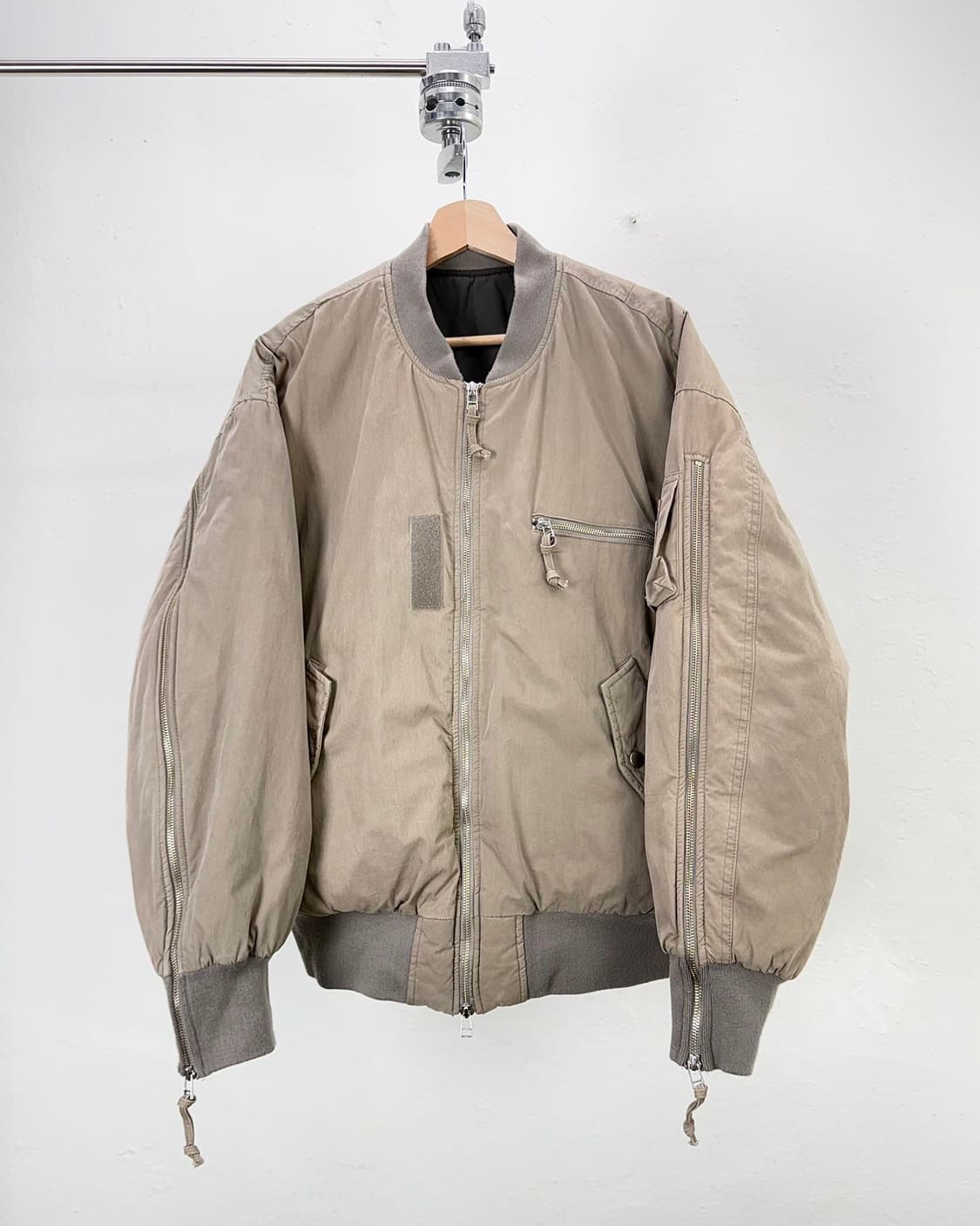 그레일즈 멀티지퍼 토프 봄버 자켓 상품이미지1