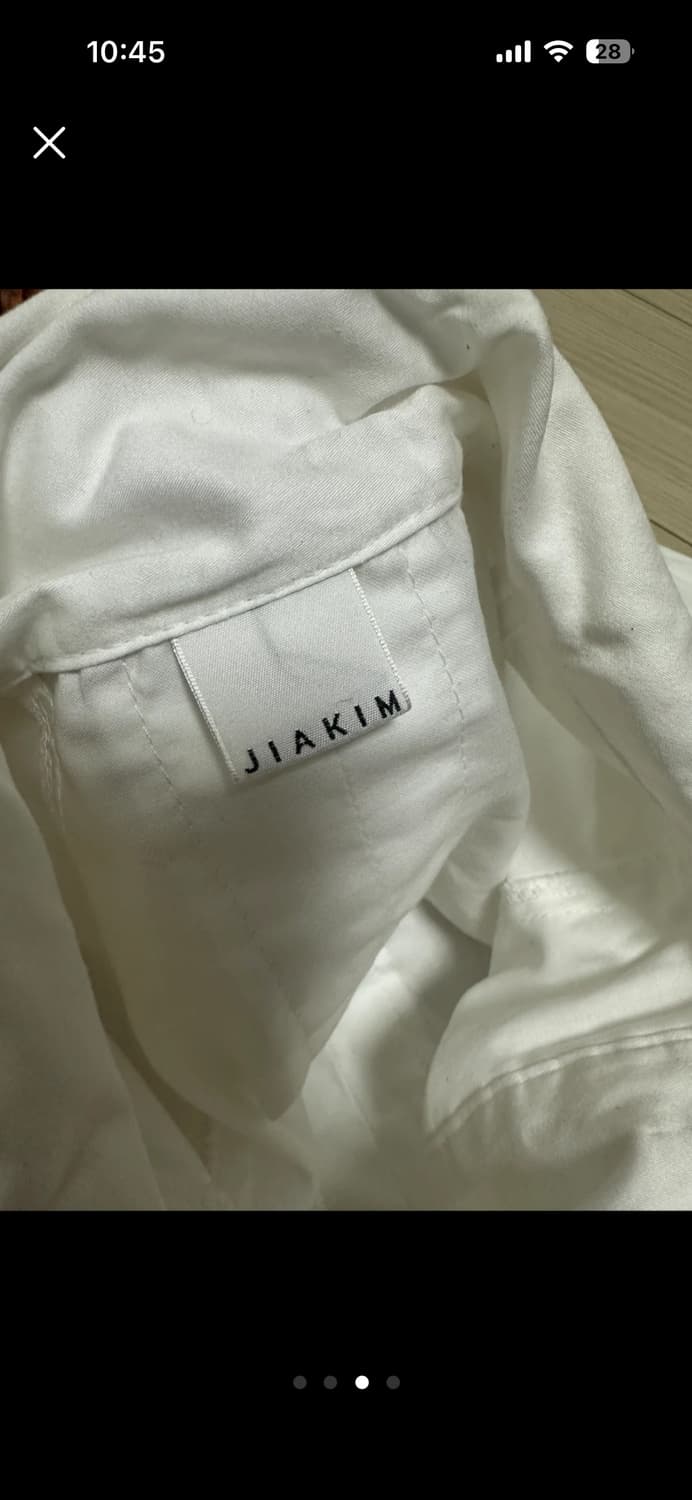 JIAKIM 브랜드의 화이트 블라우스 36사이즈 상품이미지3