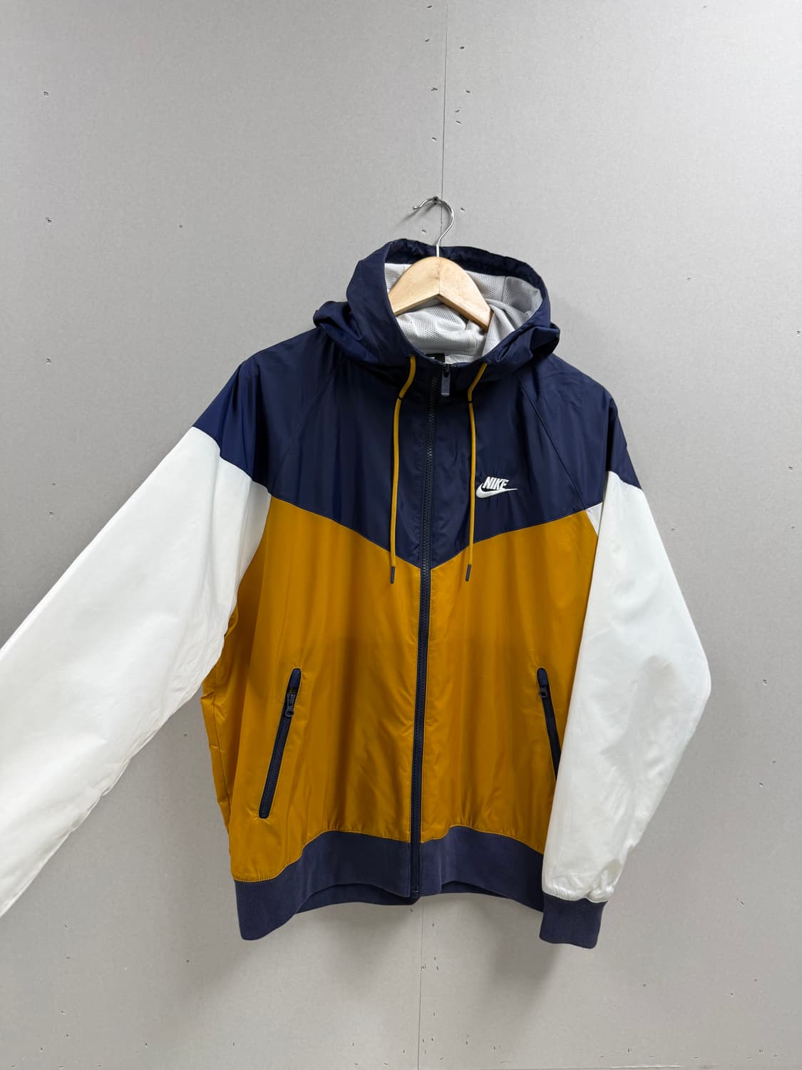 남성 95~100 / 나이키 윈드러너 바람막이  상품이미지3