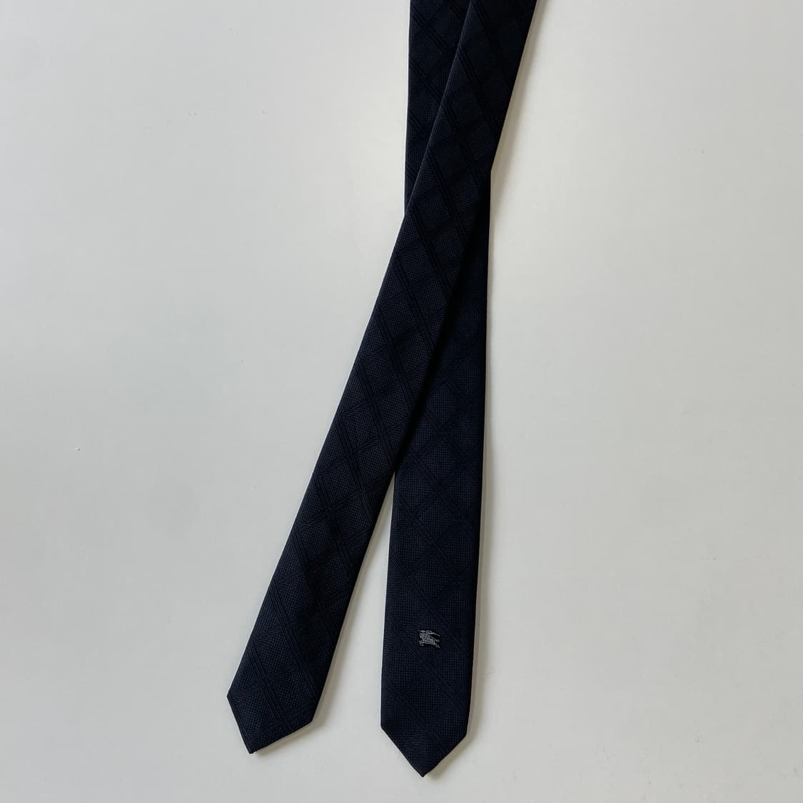 버버리 심플로고 정품 명품 슬림 블랙넥타이 (Burberrys) 상품이미지2