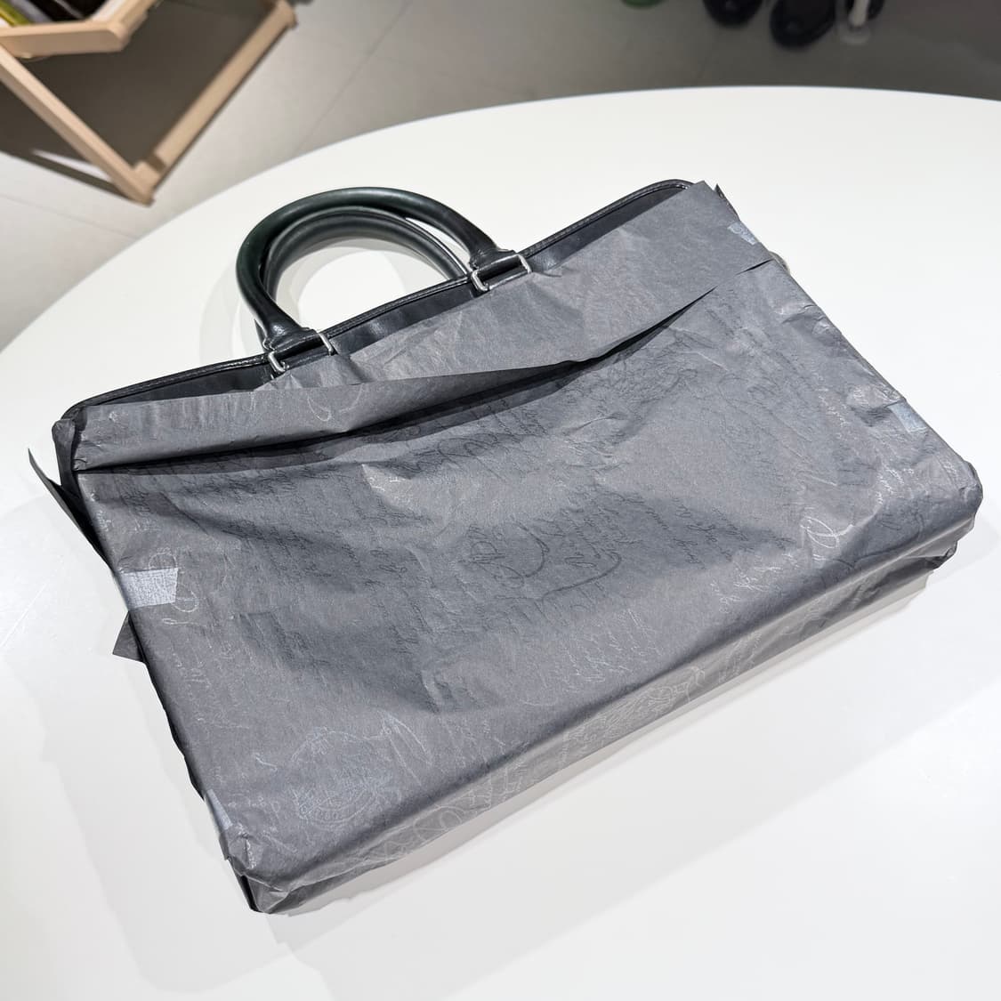 A+ / 벨루티 앙쥬르 스크리토 레더 브리프케이스 그린 파티나 상품이미지10