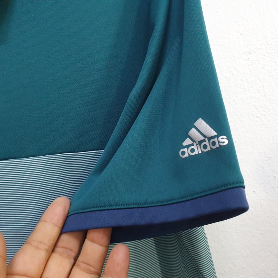 아디다스 반팔티(100) 상품이미지4