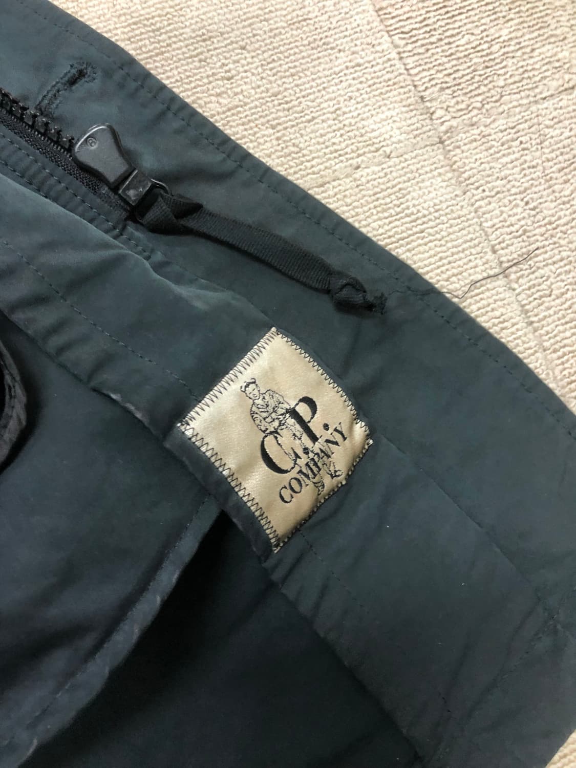 CP컴퍼니 구스다운 패딩 코트 상품이미지5