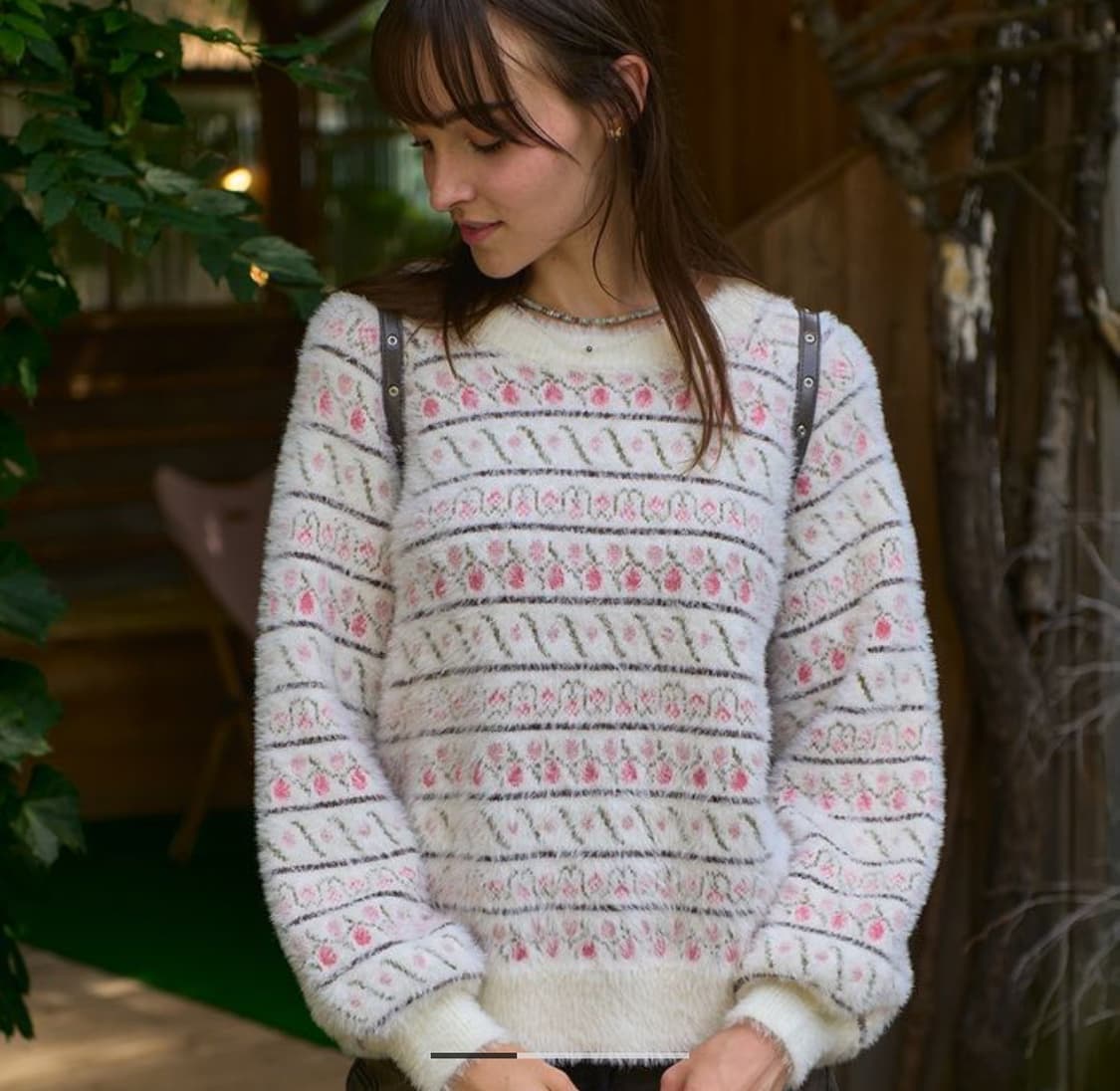 비터셀즈 앙고라 가든 플라워 니트 24년 상품이미지1