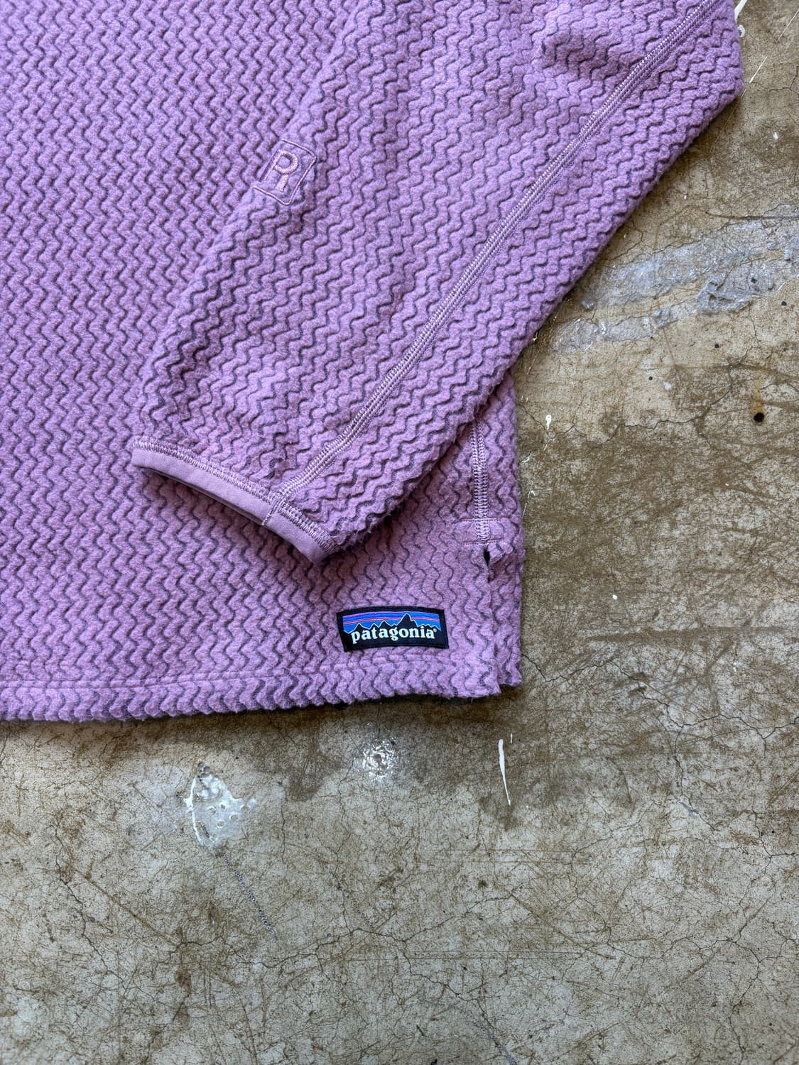 파타고니아 다크 핑크 에어 헨리넥 상품이미지5