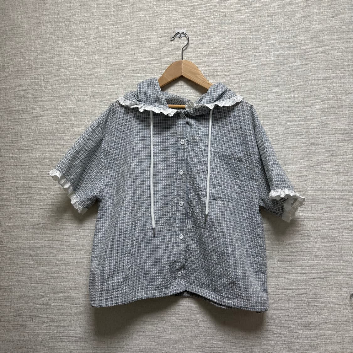 새상품/블루 체크 펀칭 반팔  상품이미지1