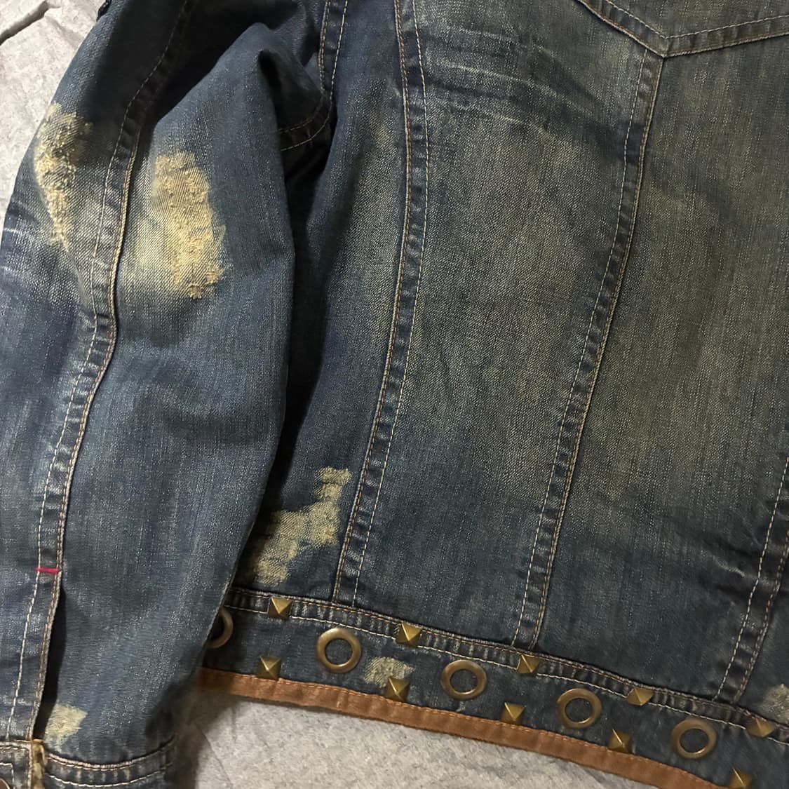 하이넥 퍼 스터드 데미지 청자켓 상품이미지7