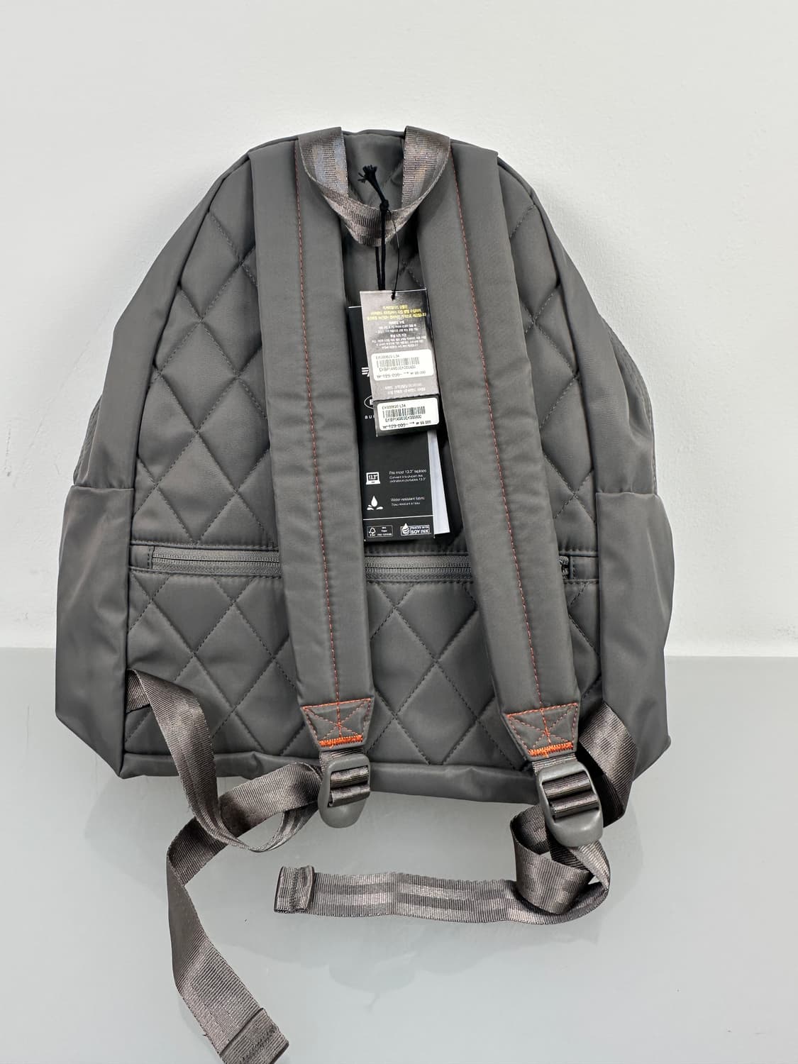 알파인더스트리 남녀공용 알파 X 이스트팩 패딩 백팩 그레이 상품이미지4