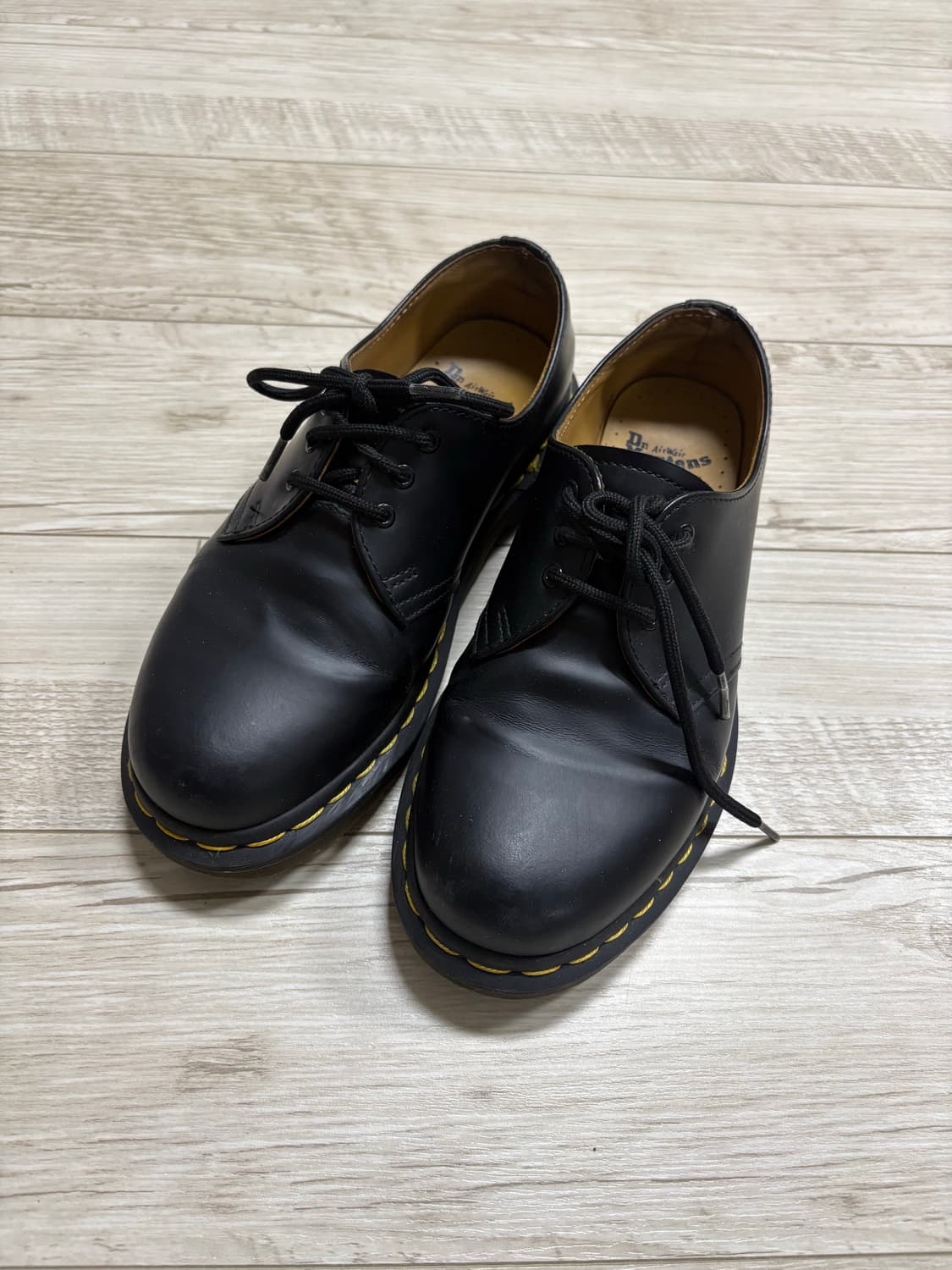 닥터마틴 1461 3홀 스무스 230 상품이미지1