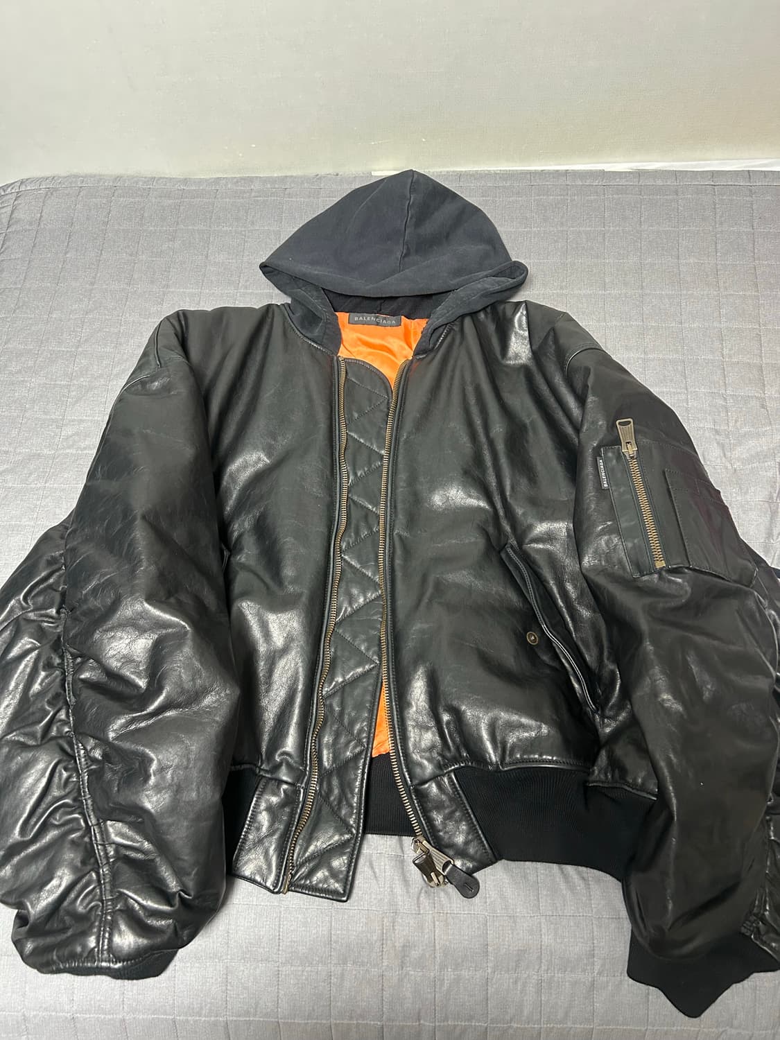 [M] 발렌시아가 레더 후드 봄버 가죽 자켓 상품이미지2
