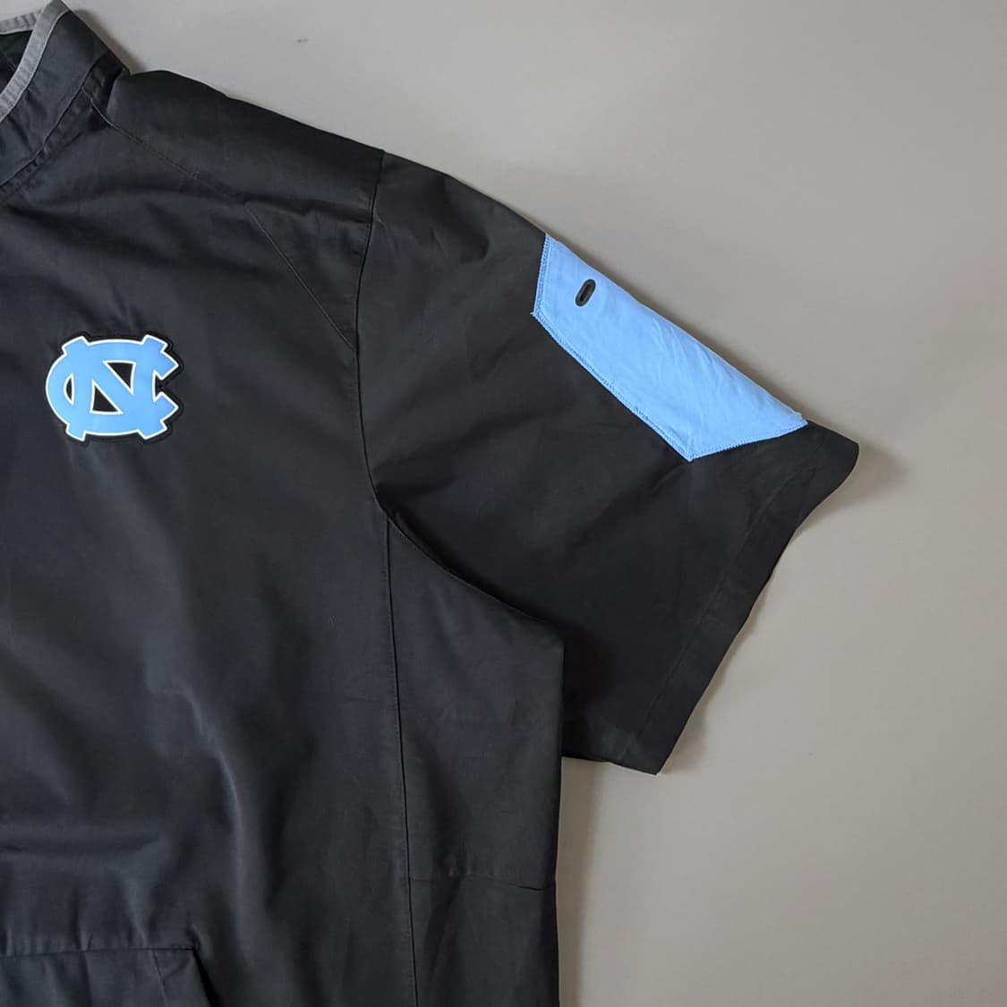 나이키 노스캐롤라이나타힐스 하프집업 아노락 3XL 상품이미지3