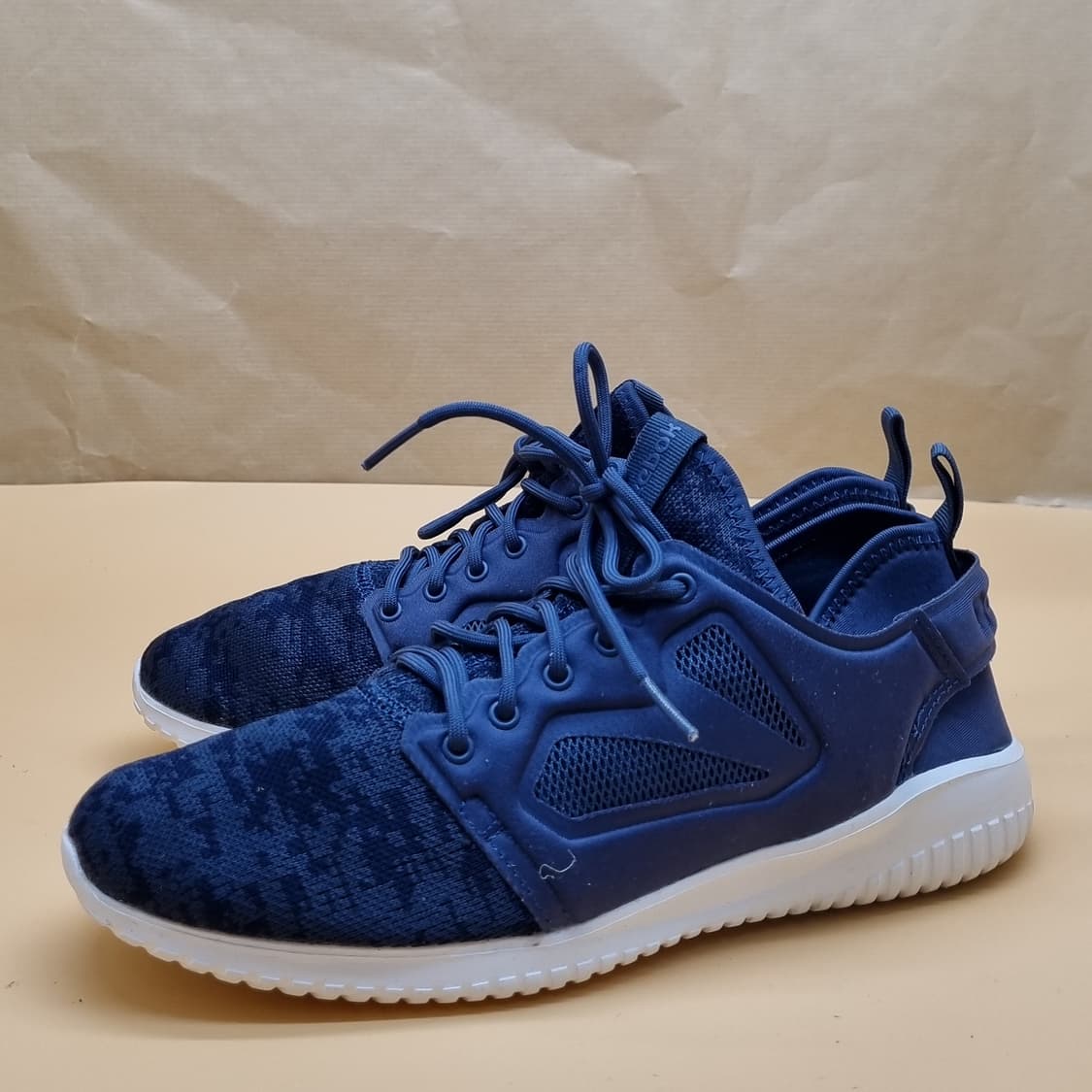 리복 스카이쿠시 운동화255 상품이미지1