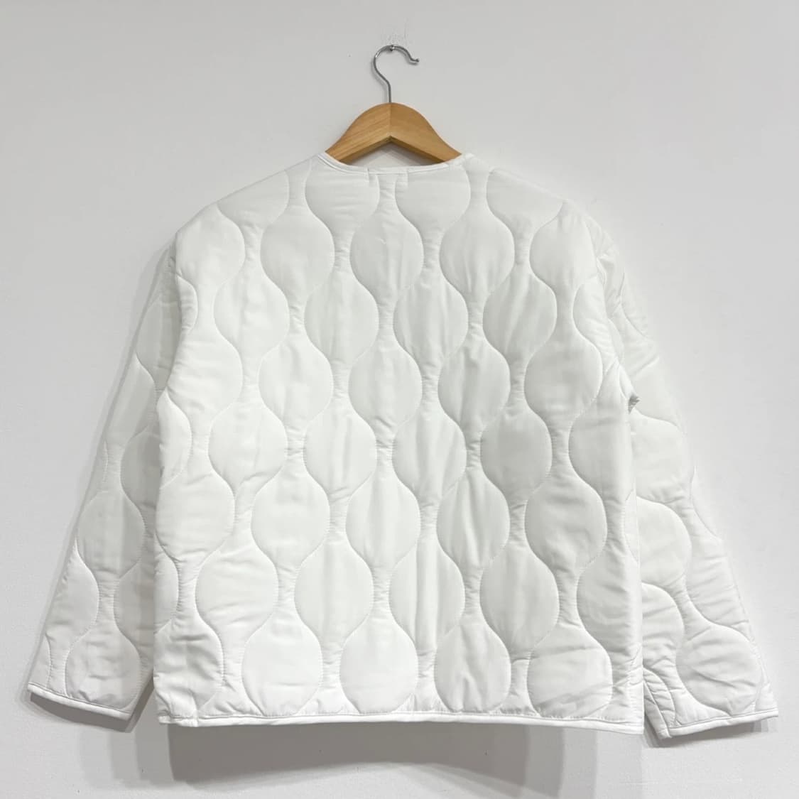 [새상품] 퀄팅 깔깔이 집업 상품이미지4