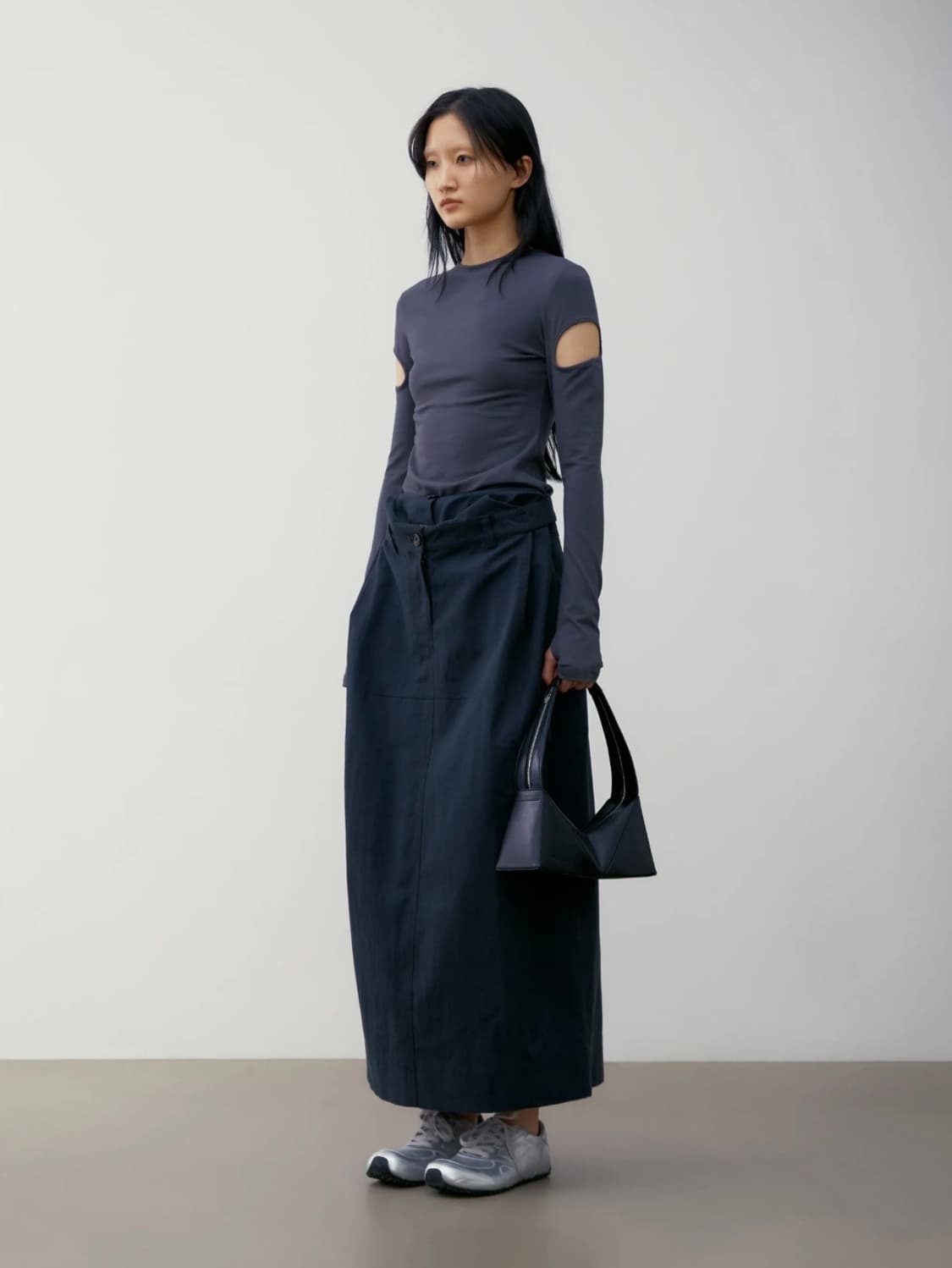 로우클래식 sleeve hole t-shirt_차콜_S사이즈 상품이미지2