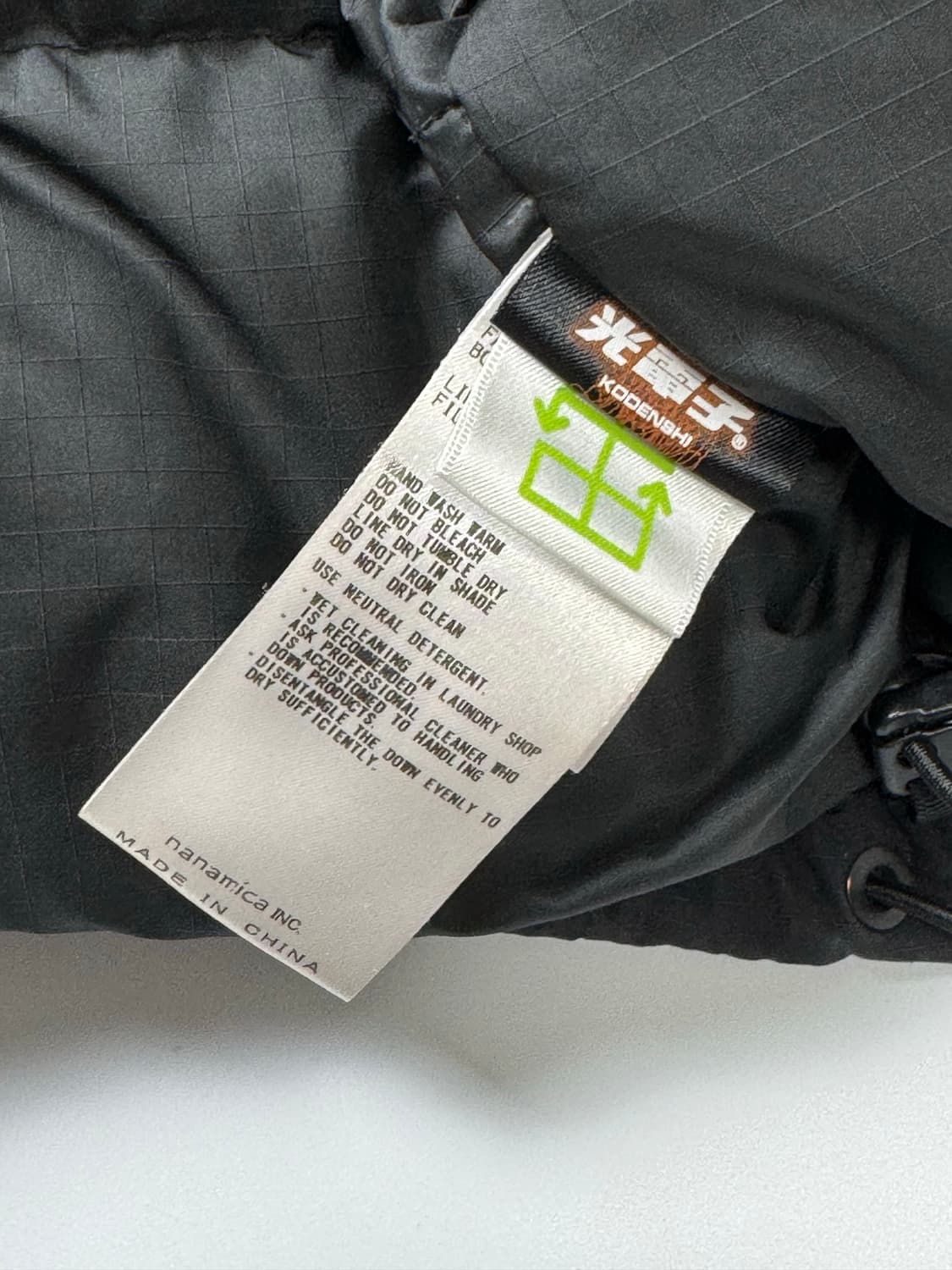 노스페이스 퍼플라벨 필드 헤비 다운 파카 패딩 블랙 ND2159N 상품이미지5