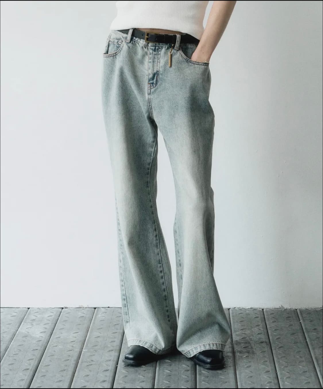 [48] 노이어 디스트로이드 플레어 데님 라이트블루 상품이미지1