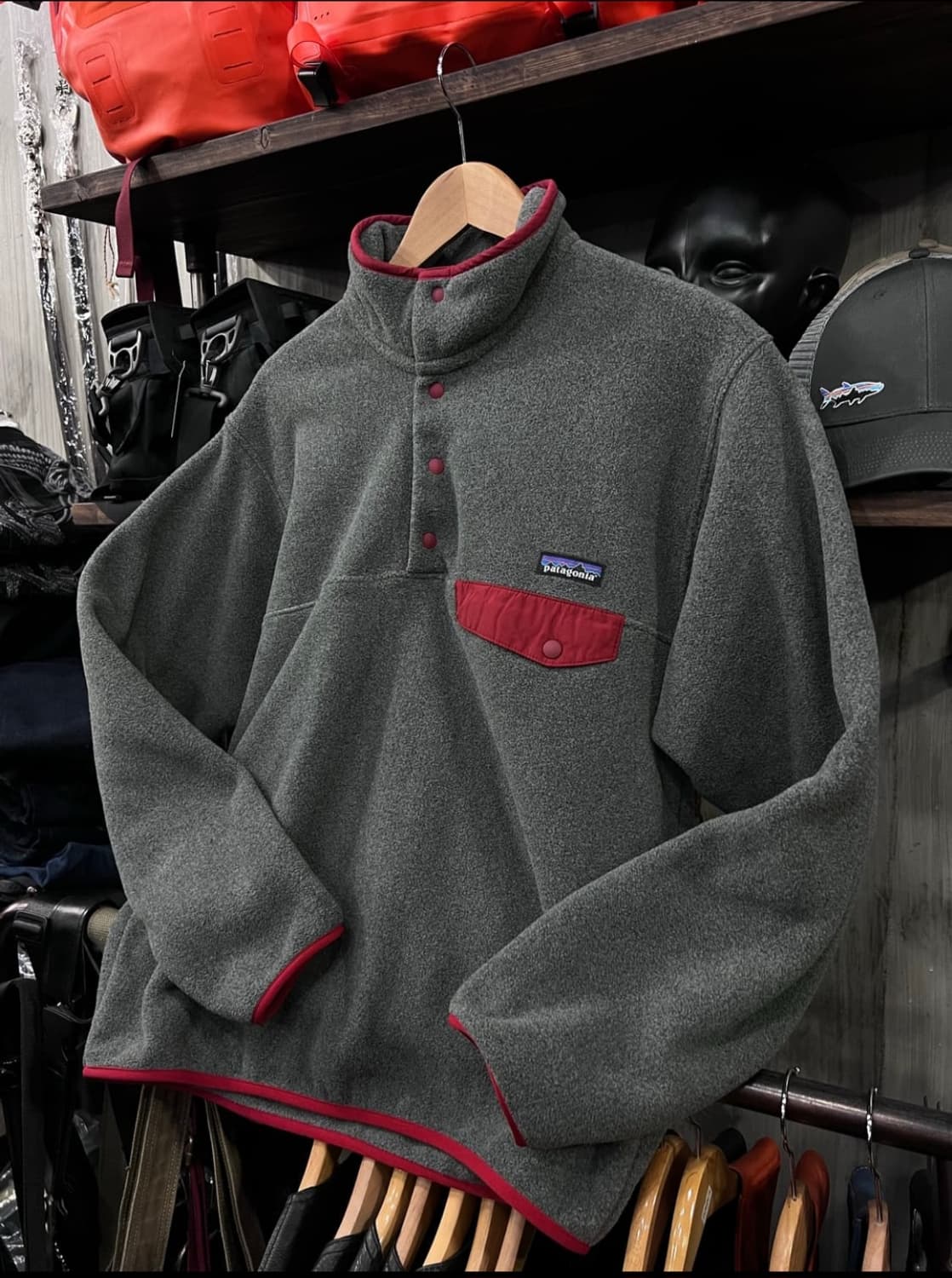 파타고니아 신칠라 니켈 레드 맨즈S 상품이미지3